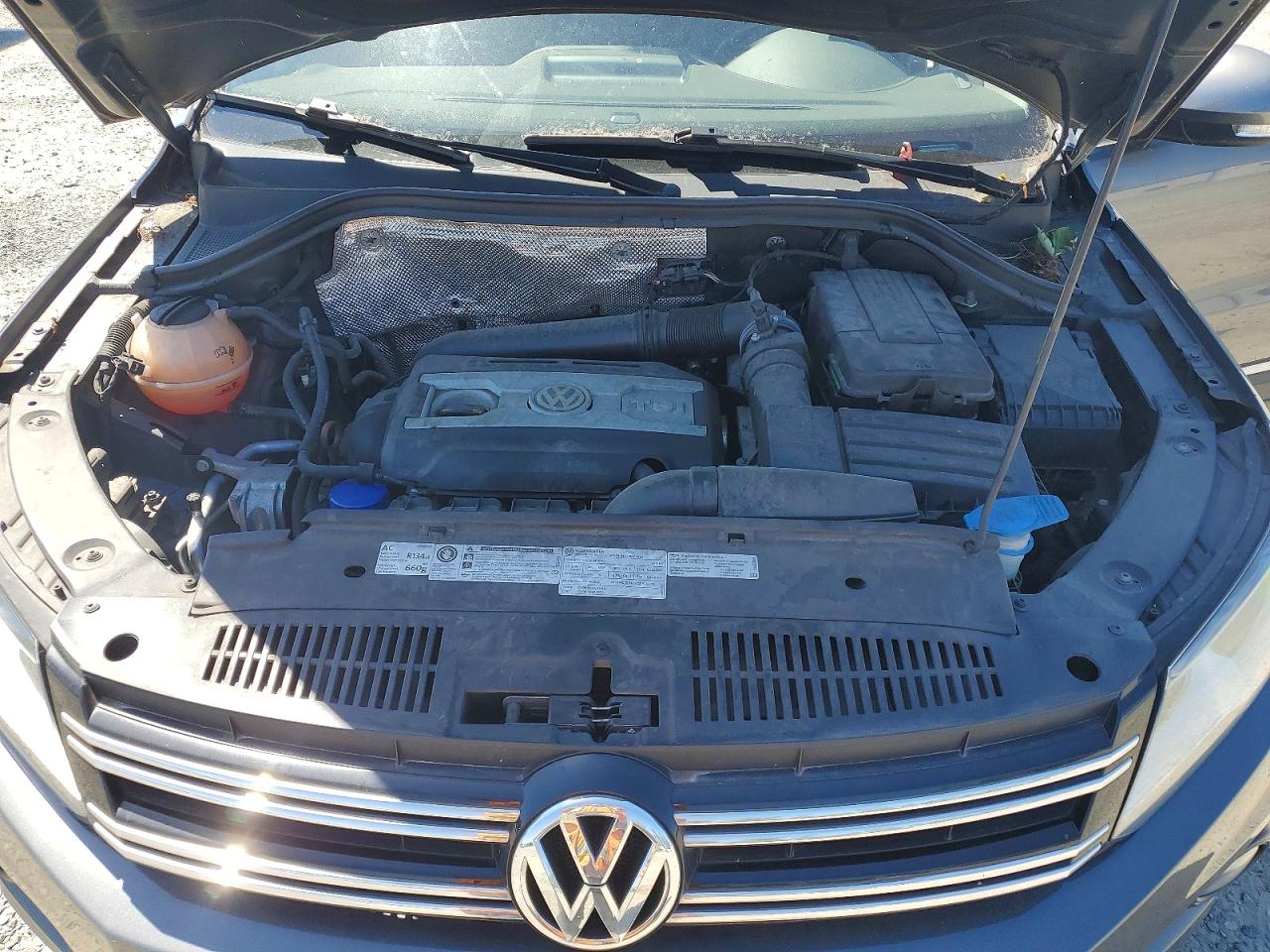 2013 Volkswagen Tiguan S Gray vin: WVGAV7AX9DW536244