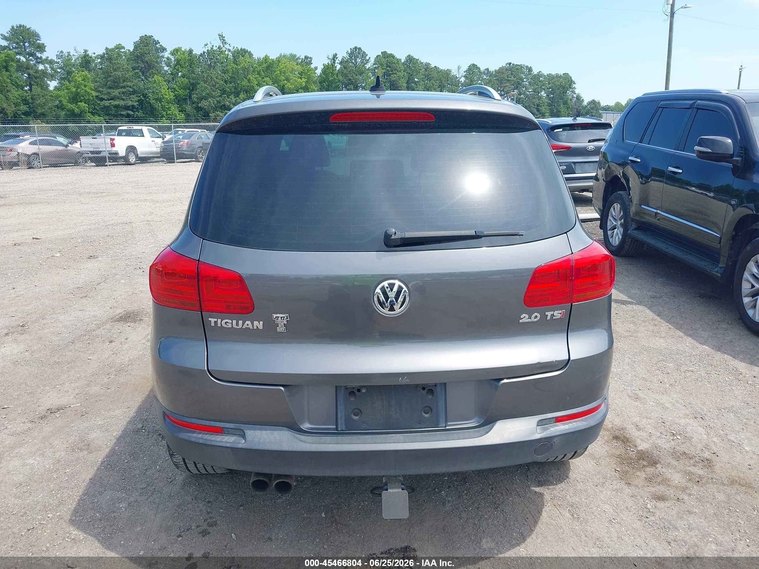 2015 Volkswagen Tiguan Se Gray vin: WVGAV7AX9FW506082