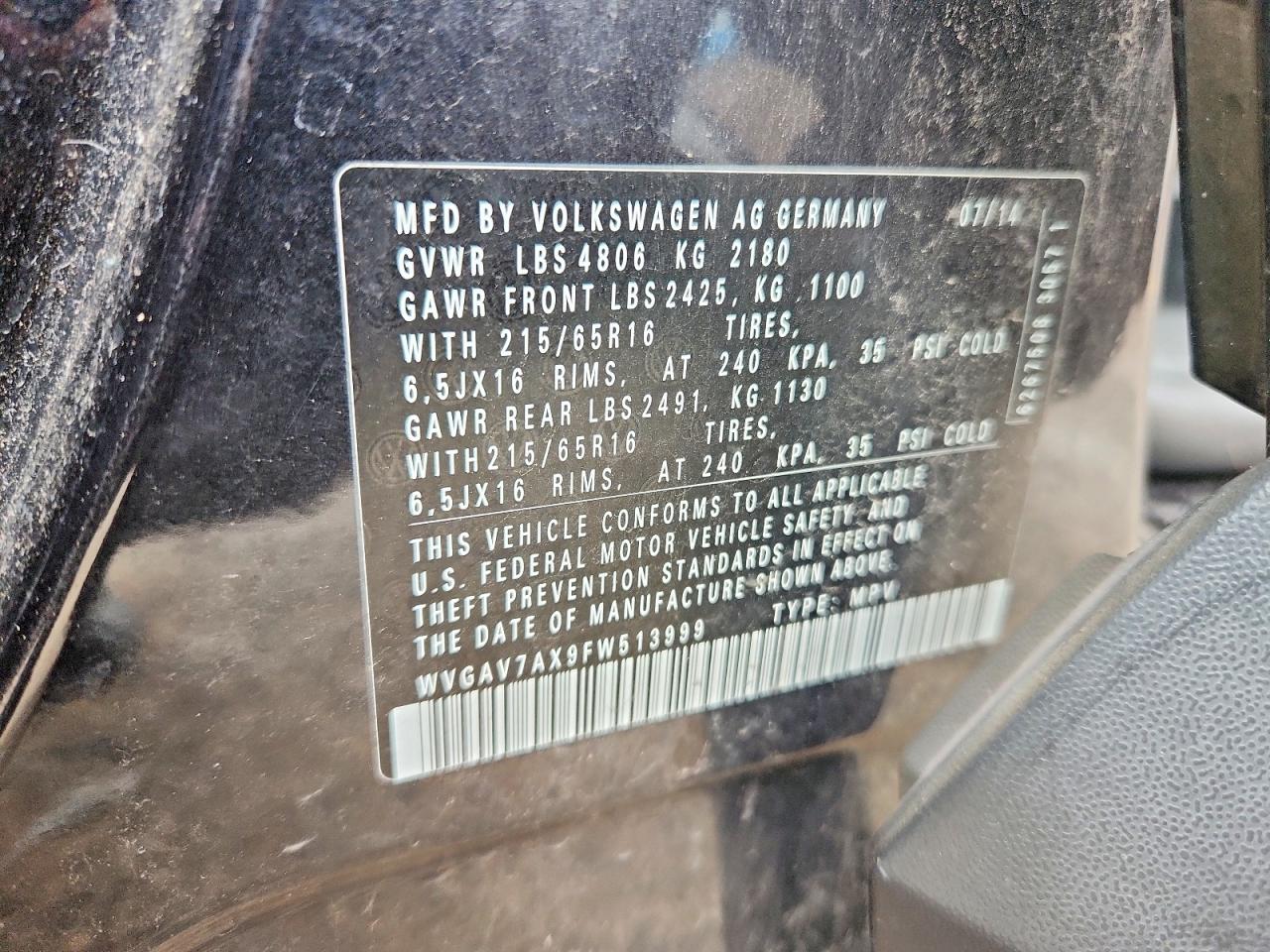 2015 Volkswagen Tiguan S Черный vin: WVGAV7AX9FW513999
