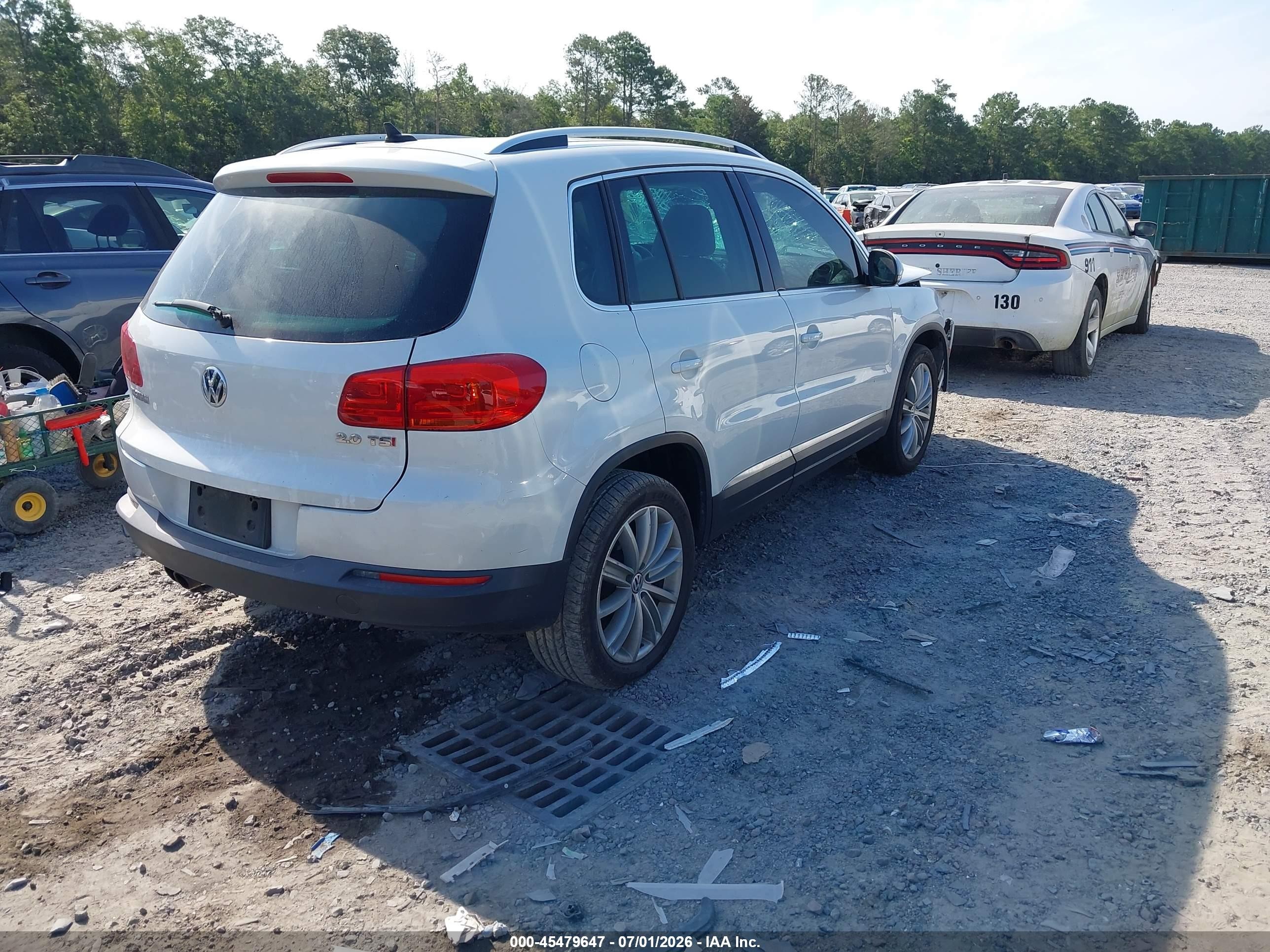 2015 Volkswagen Tiguan Sel Белый vin: WVGAV7AX9FW558635