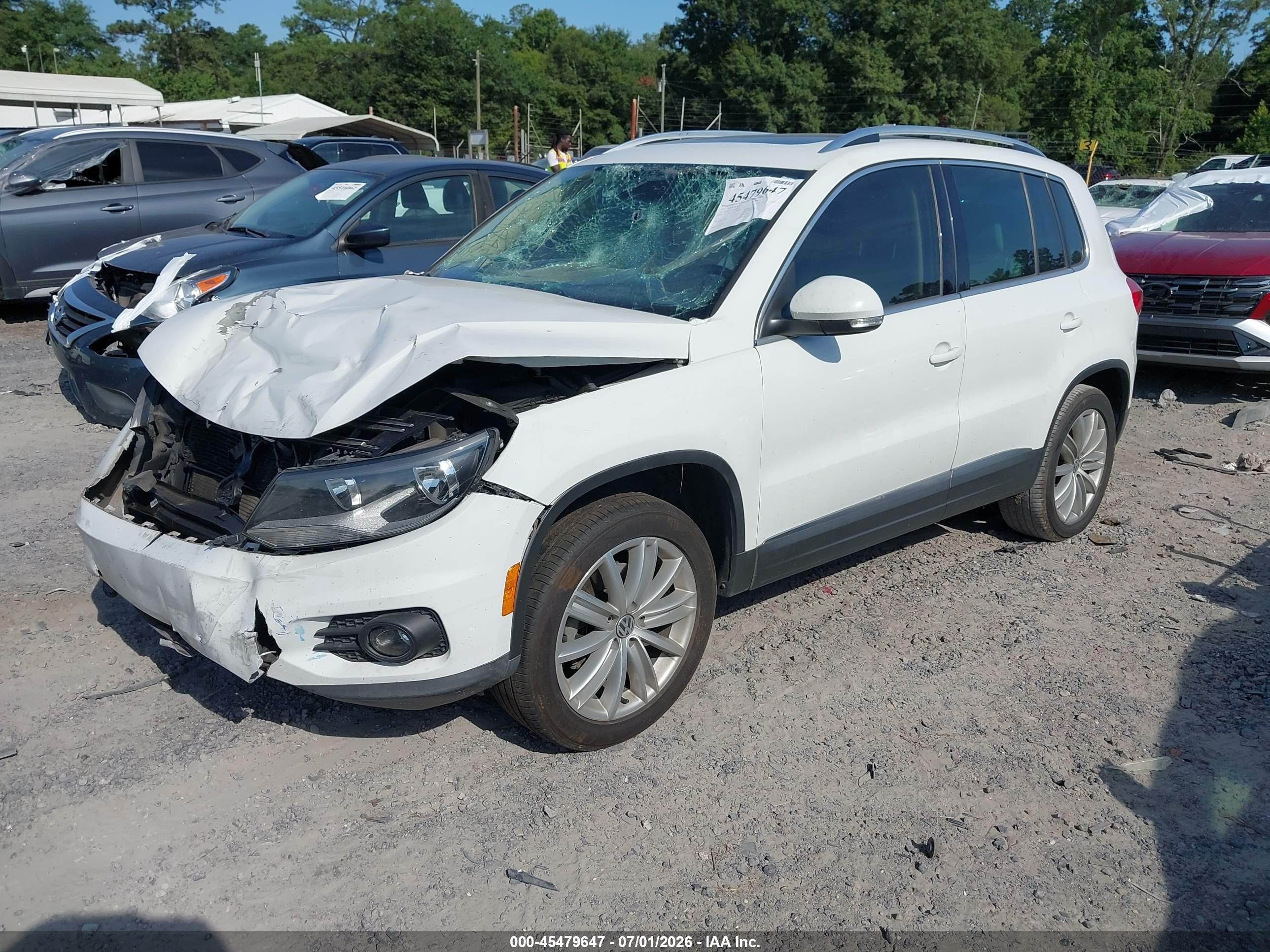 2015 Volkswagen Tiguan Sel Белый vin: WVGAV7AX9FW558635