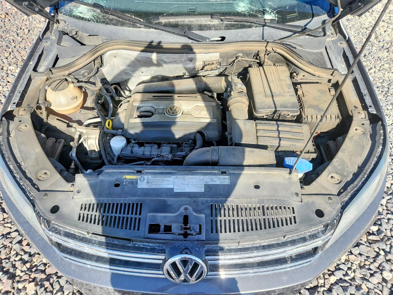 2016 Volkswagen Tiguan S Gray vin: WVGAV7AX9GW531498