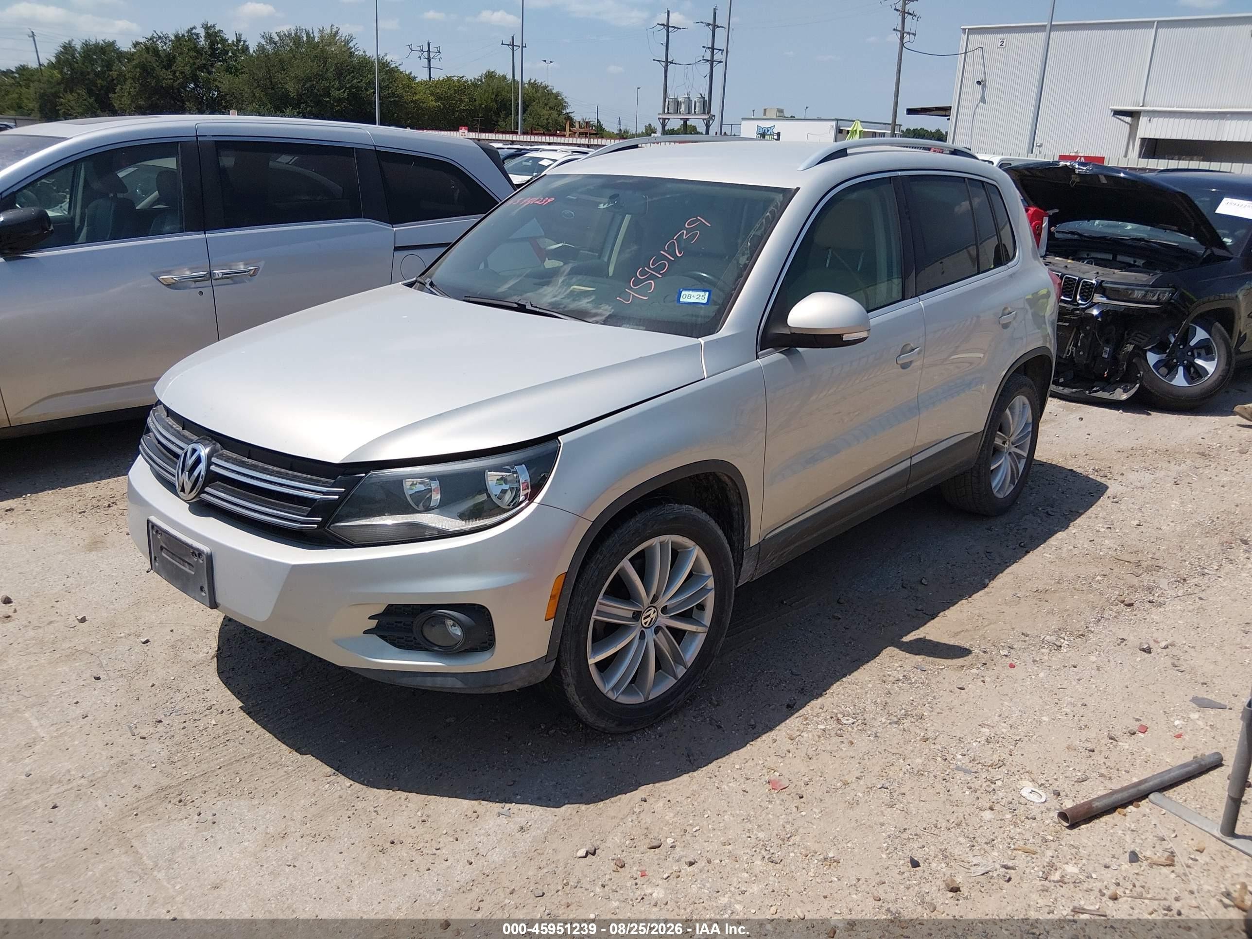 2012 Volkswagen Tiguan Se Серебряный vin: WVGAV7AXXCW515188
