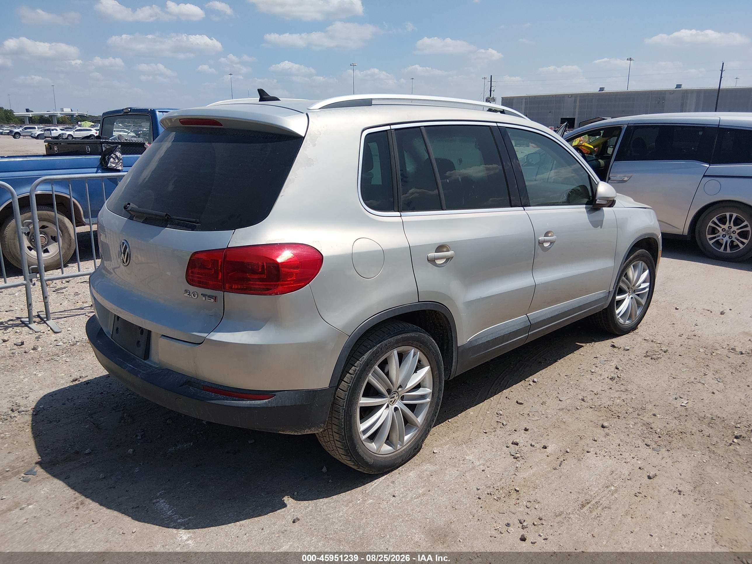 2012 Volkswagen Tiguan Se Серебряный vin: WVGAV7AXXCW515188