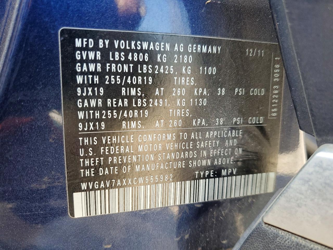 2012 Volkswagen Tiguan S Blue vin: WVGAV7AXXCW555982