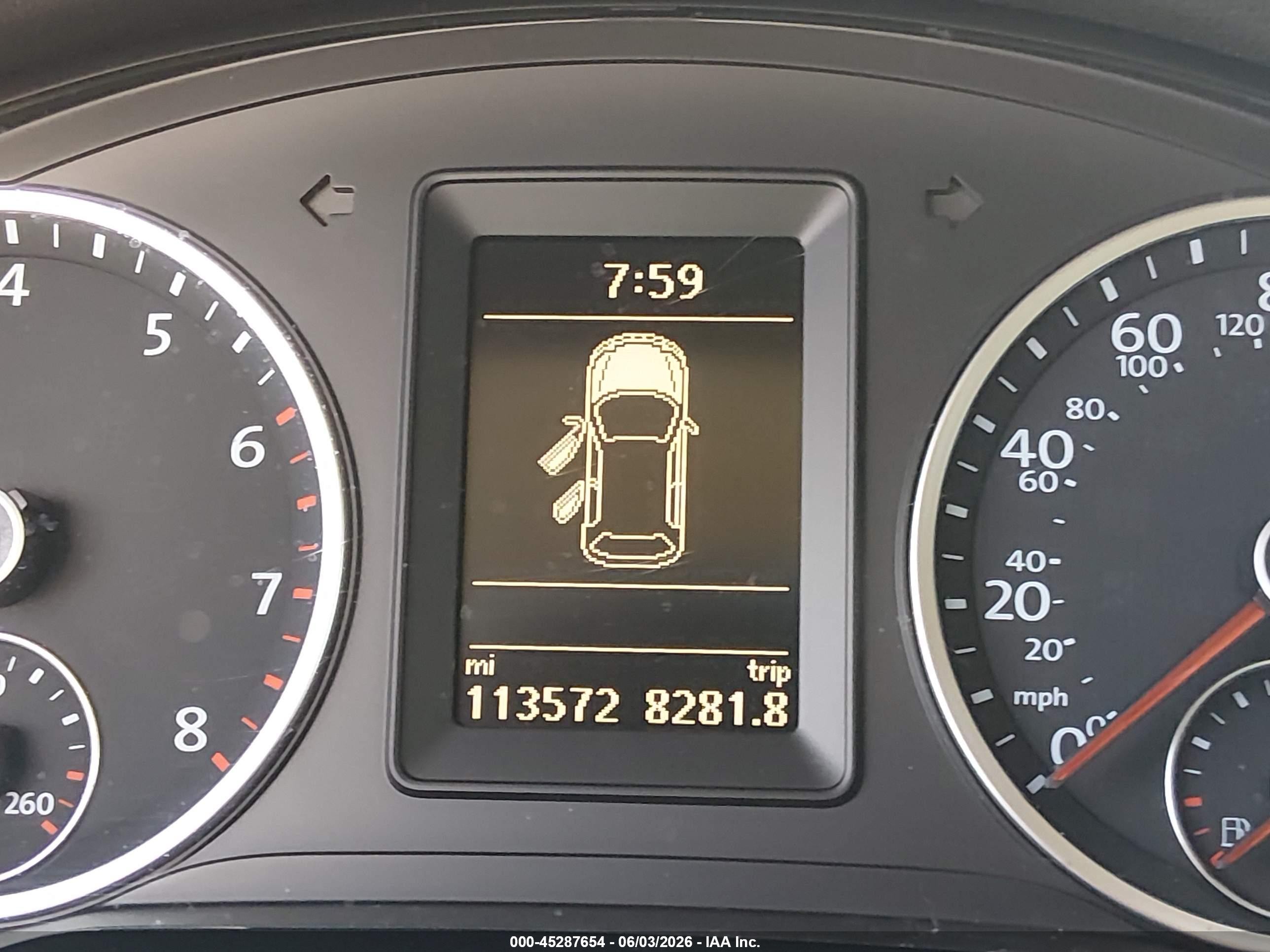 2015 Volkswagen Tiguan S Gray vin: WVGAV7AXXFW596648
