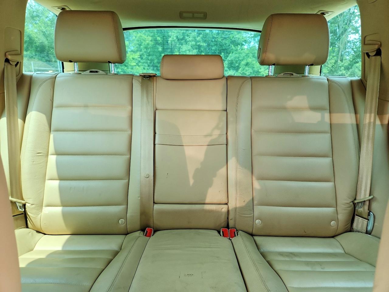 2004 Volkswagen Touareg 3.2 Red vin: WVGBC67L04D022738