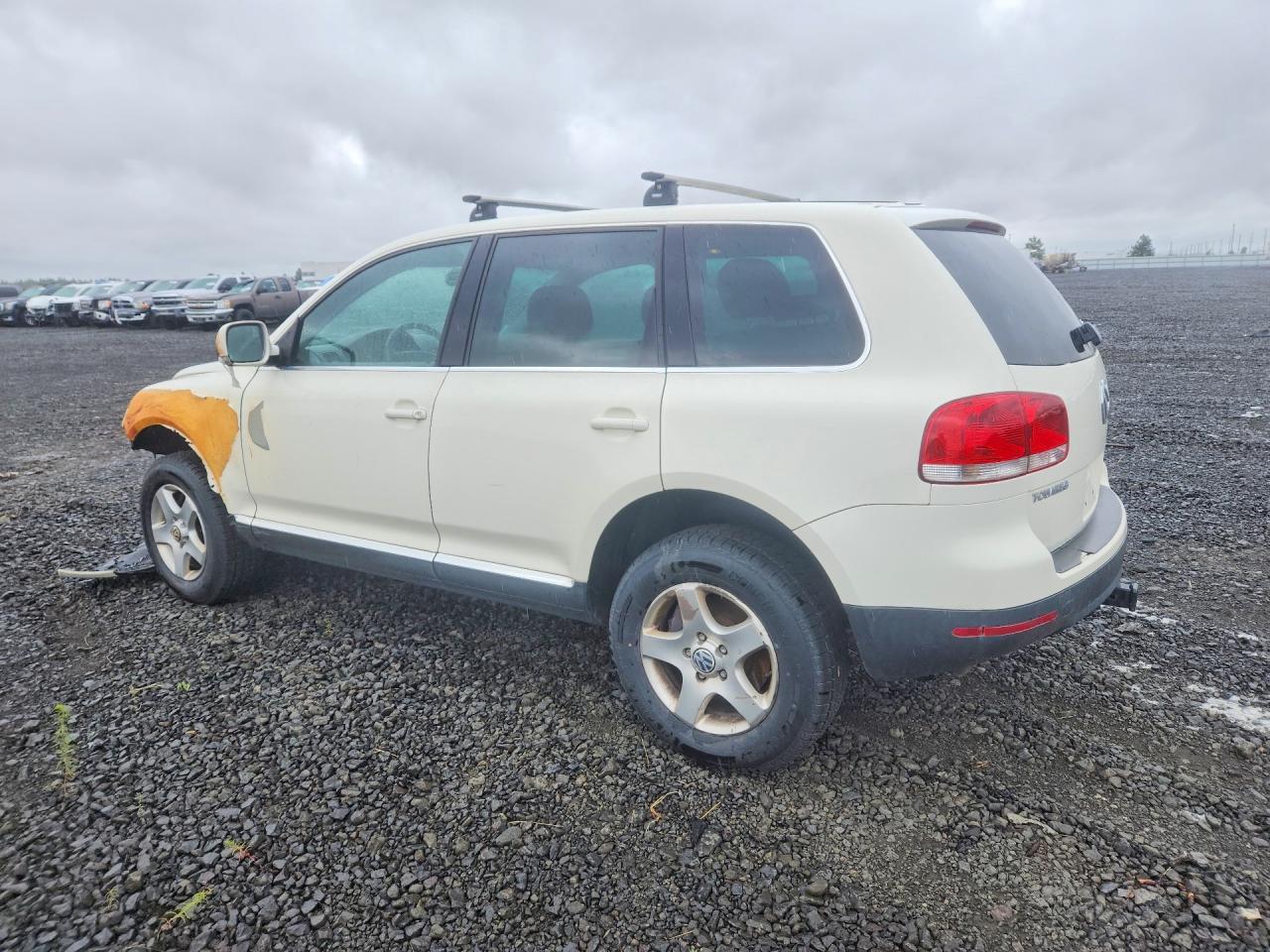 2004 Volkswagen Touareg 3.2 White vin: WVGBC67L24D016813