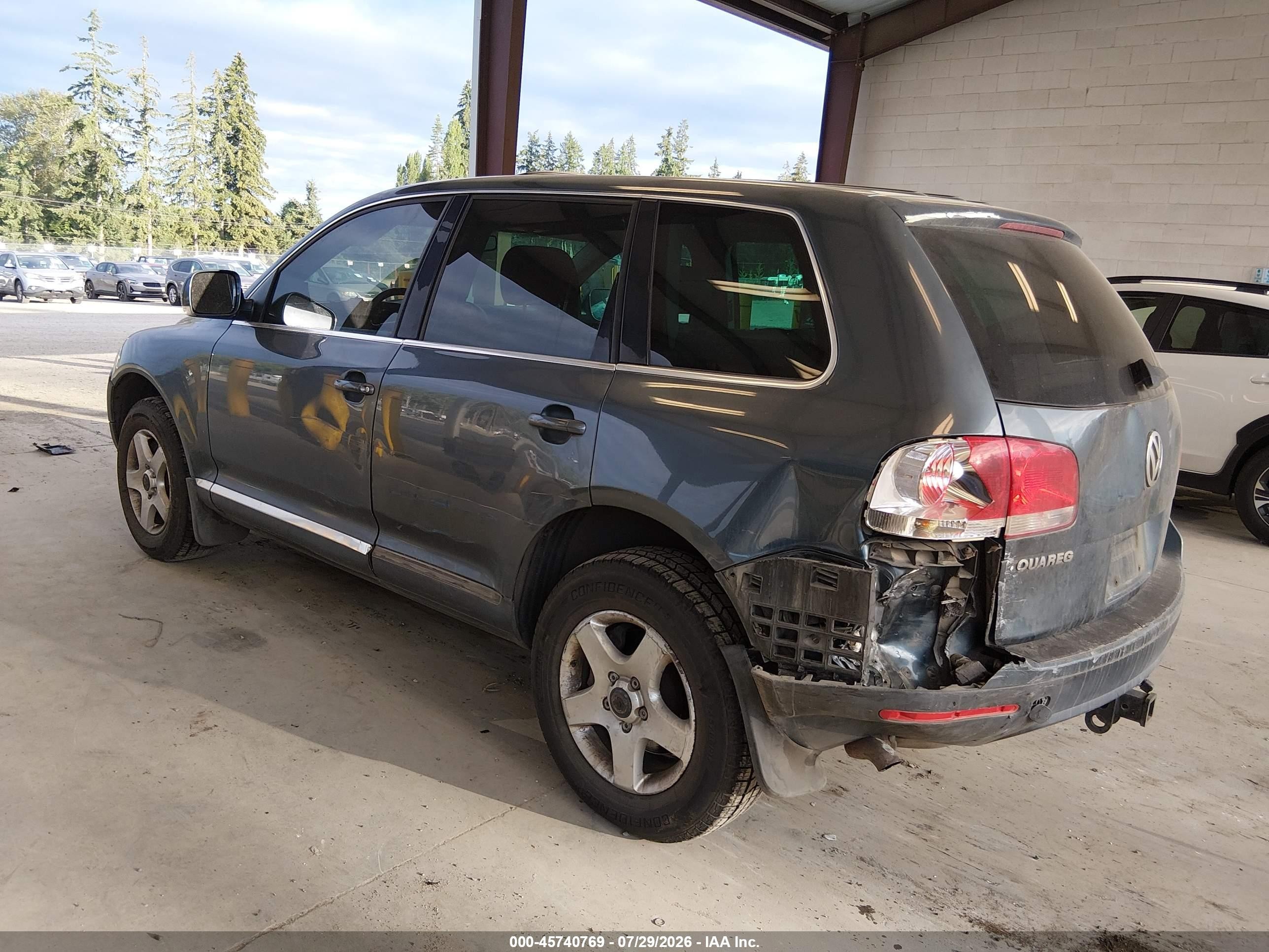2004 Volkswagen Touareg V6 Gray vin: WVGBC67L24D020733