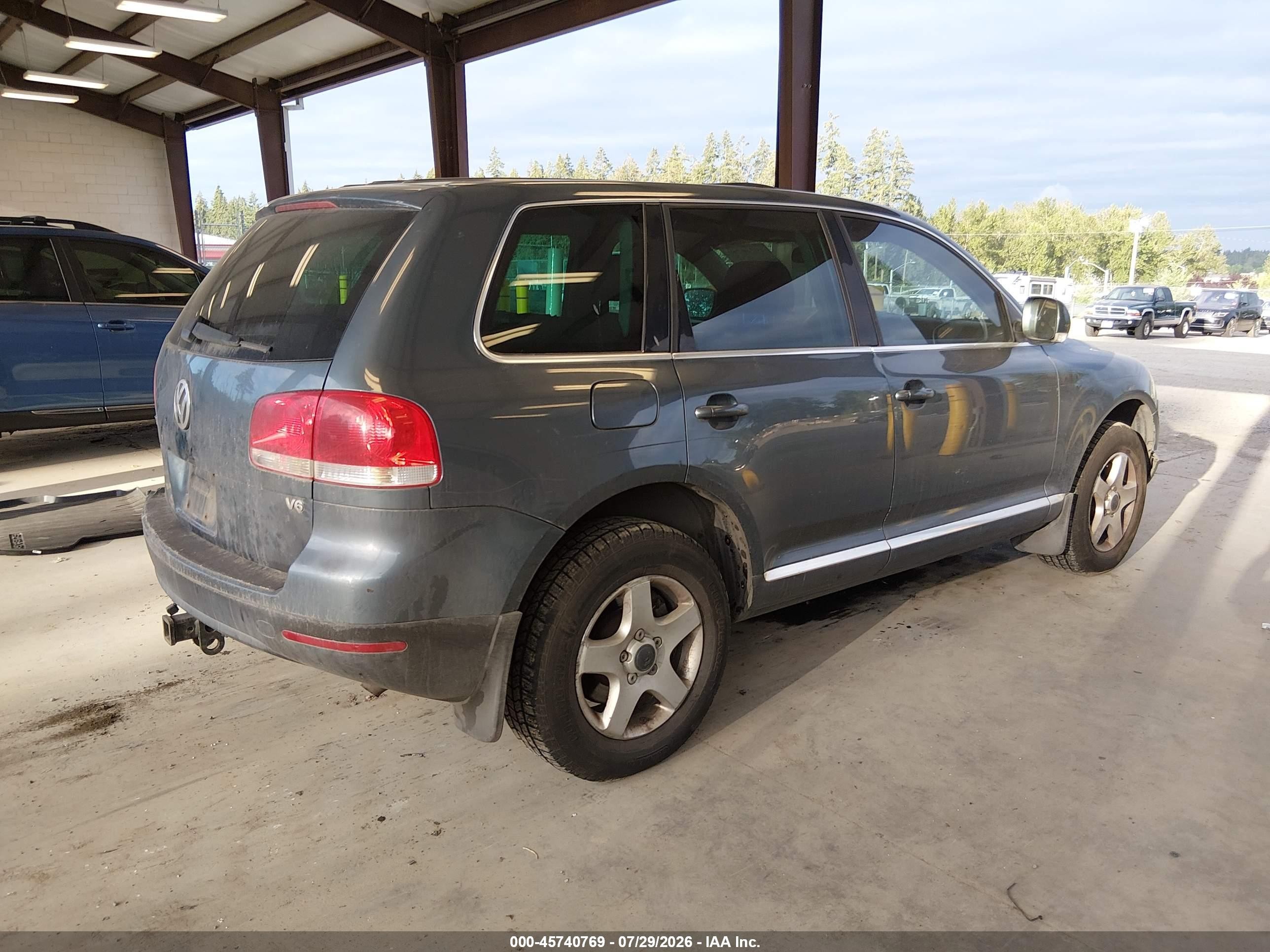 2004 Volkswagen Touareg V6 Gray vin: WVGBC67L24D020733