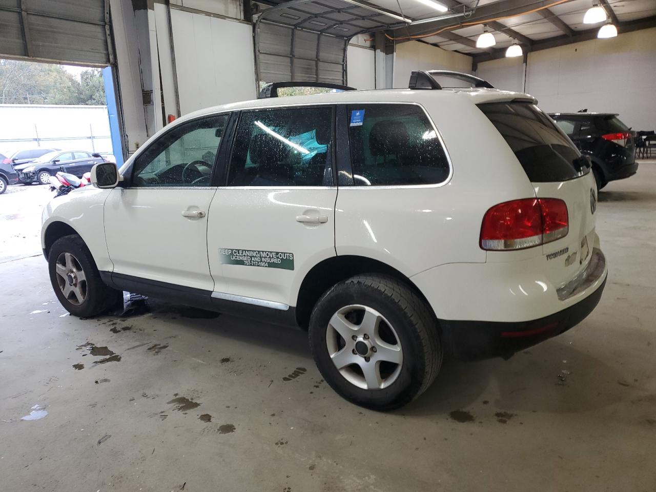 2004 Volkswagen Touareg 3.2 Белый vin: WVGBC77L64D078530