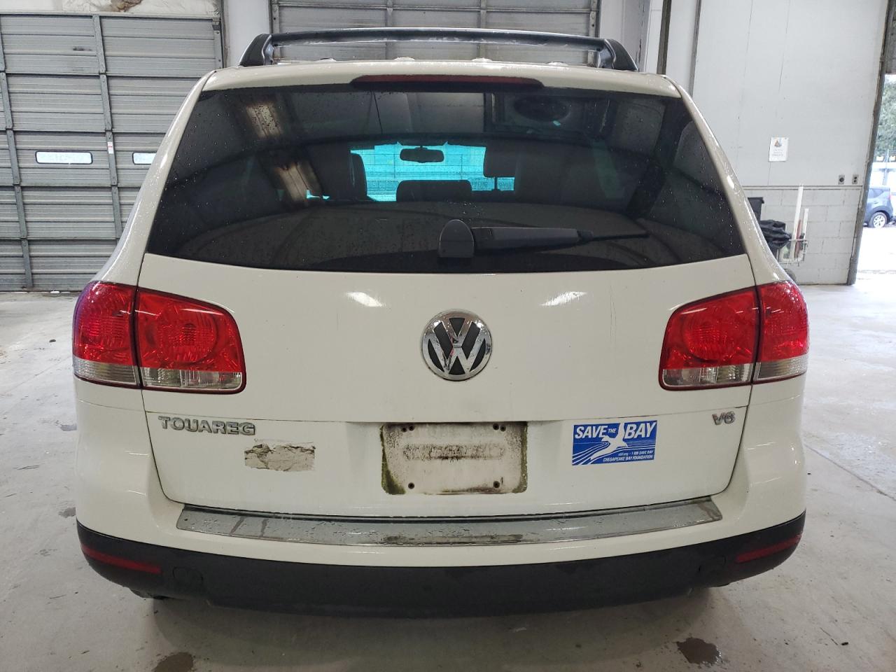 2004 Volkswagen Touareg 3.2 Белый vin: WVGBC77L64D078530
