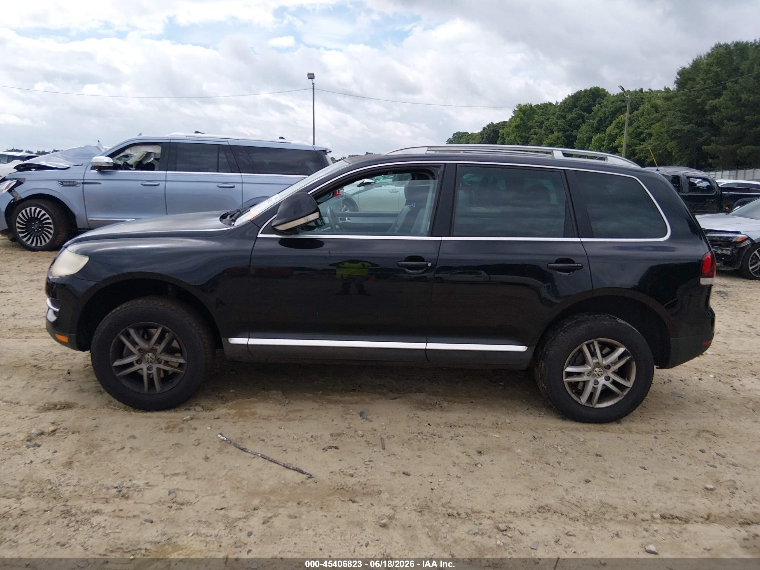 2009 Volkswagen Touareg 2 Vr6 Fsi Black vin: WVGBE77L09D001850