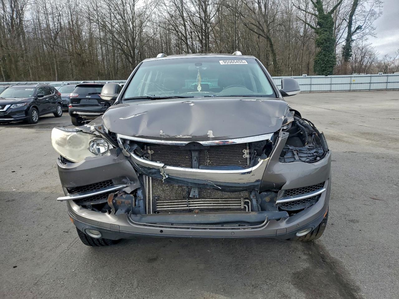 2009 Volkswagen Touareg 2 V6 Silver vin: WVGBE77L29D002191