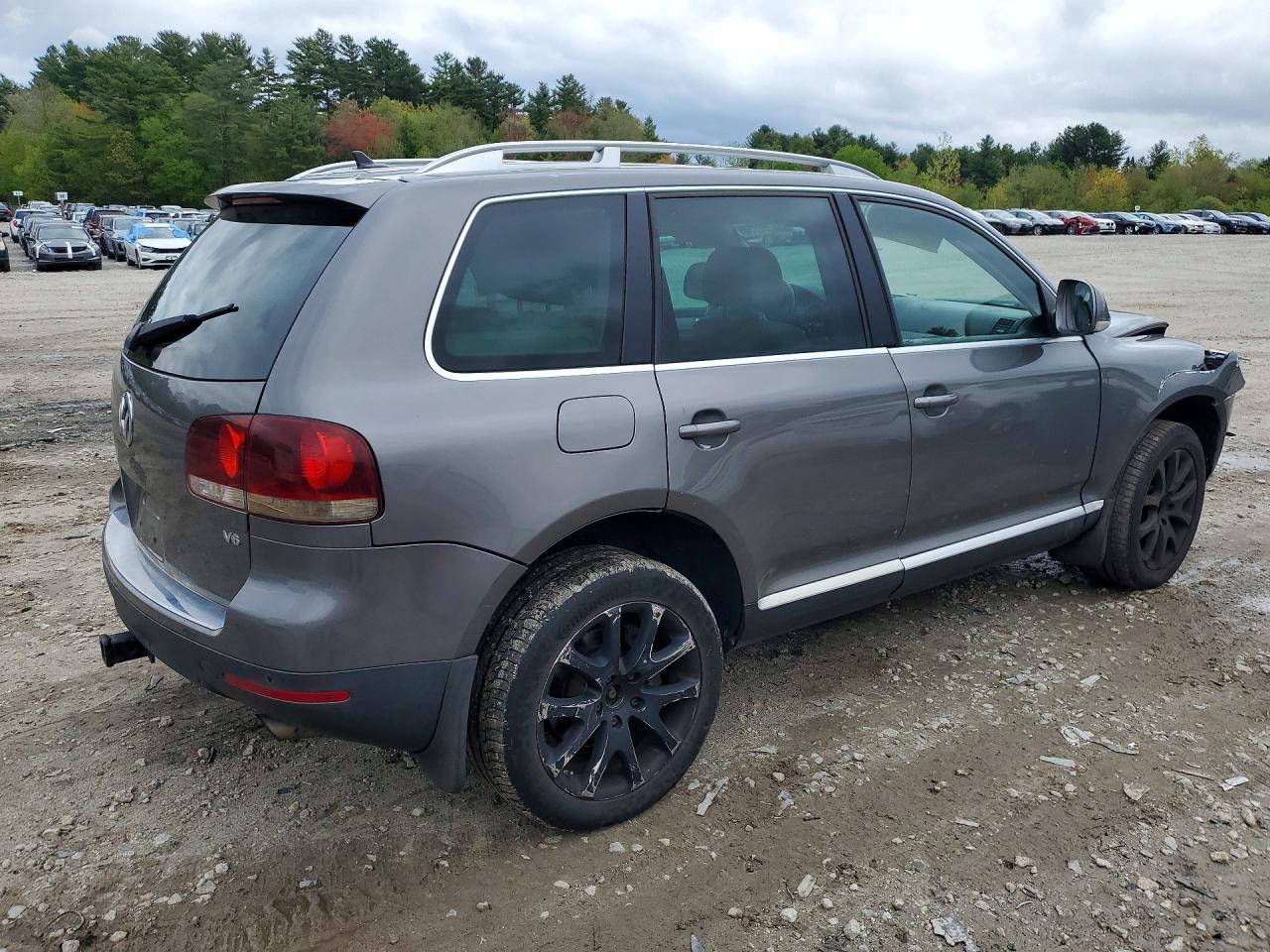 2009 Volkswagen Touareg 2 V6 Charcoal vin: WVGBE77L49D024418