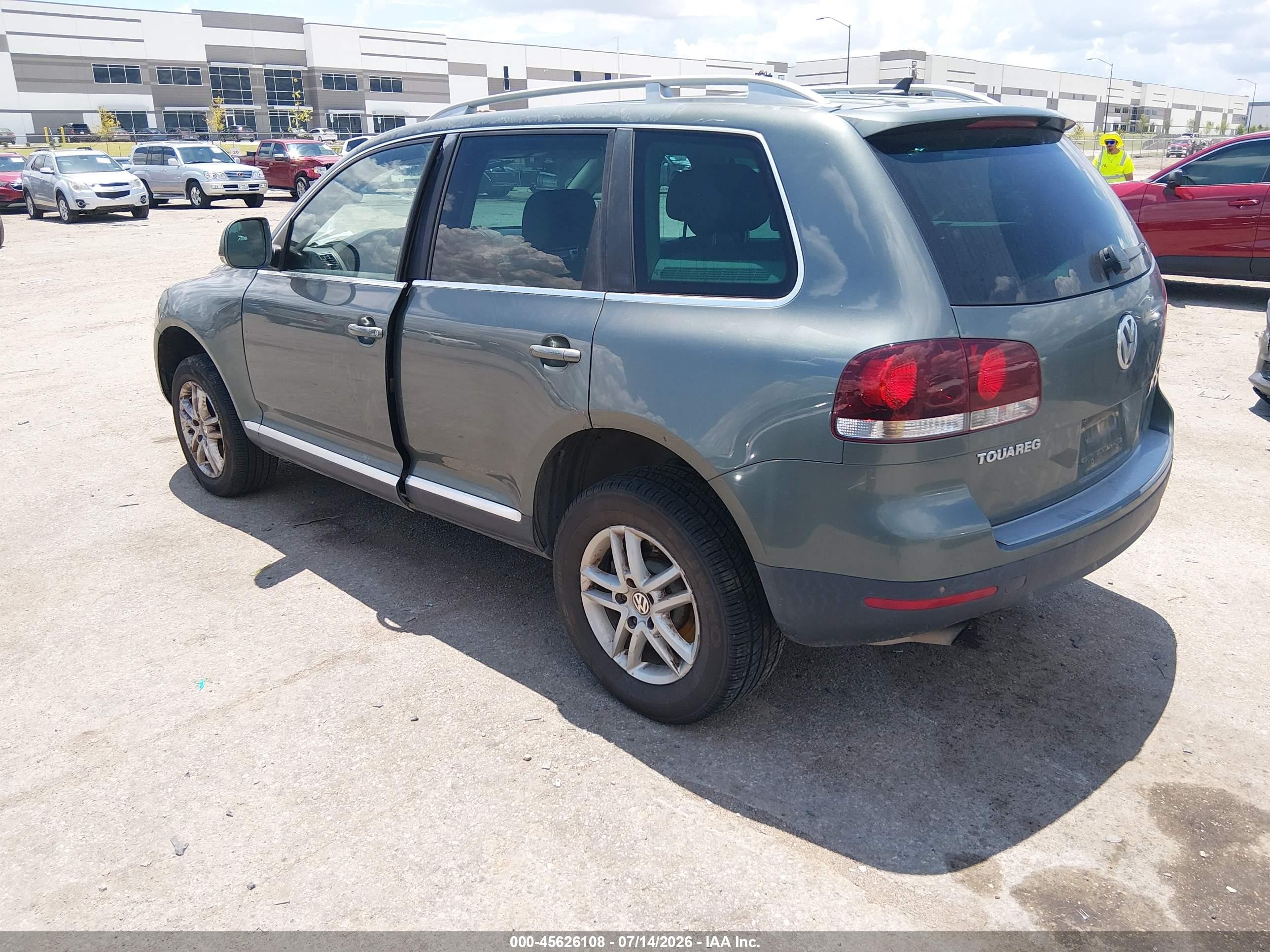 2008 Volkswagen Touareg 2 Vr6 Fsi Gray vin: WVGBE77LX8D006049
