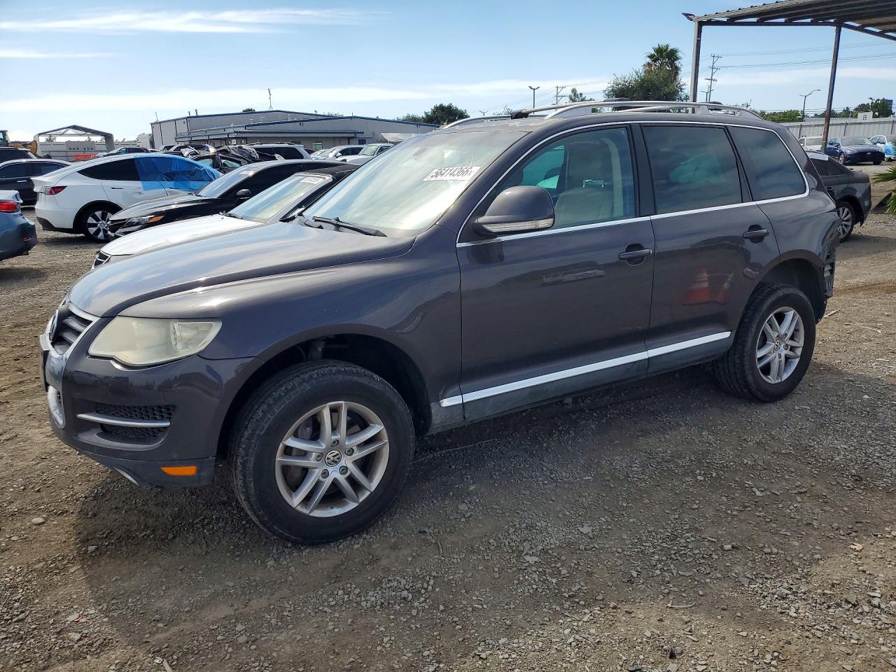 2010 Volkswagen Touareg V6 Charcoal vin: WVGBF7A93AD003266