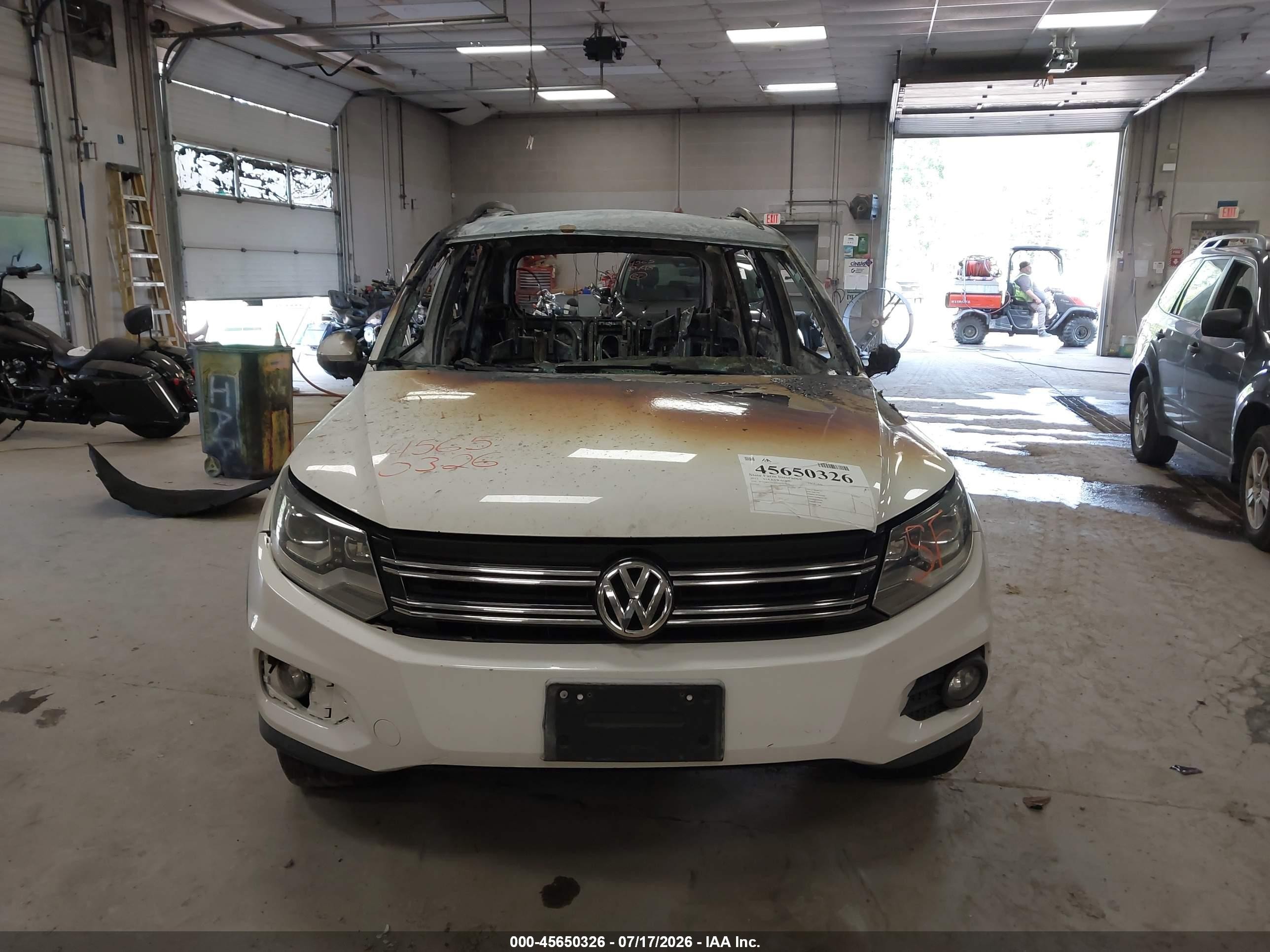 2013 Volkswagen Tiguan Sel White vin: WVGBV3AX0DW057840