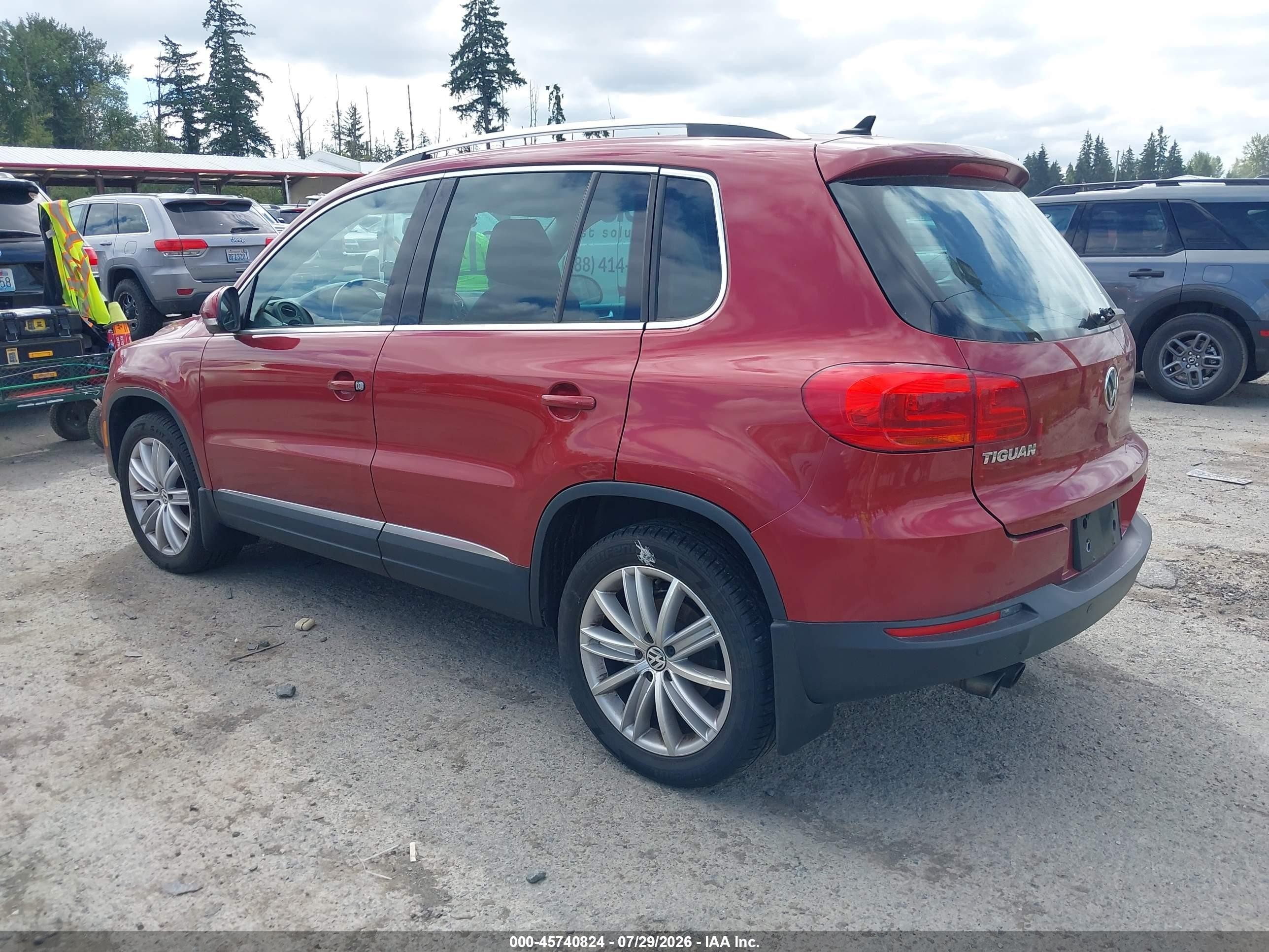 2013 Volkswagen Tiguan Se Red vin: WVGBV3AX0DW113579