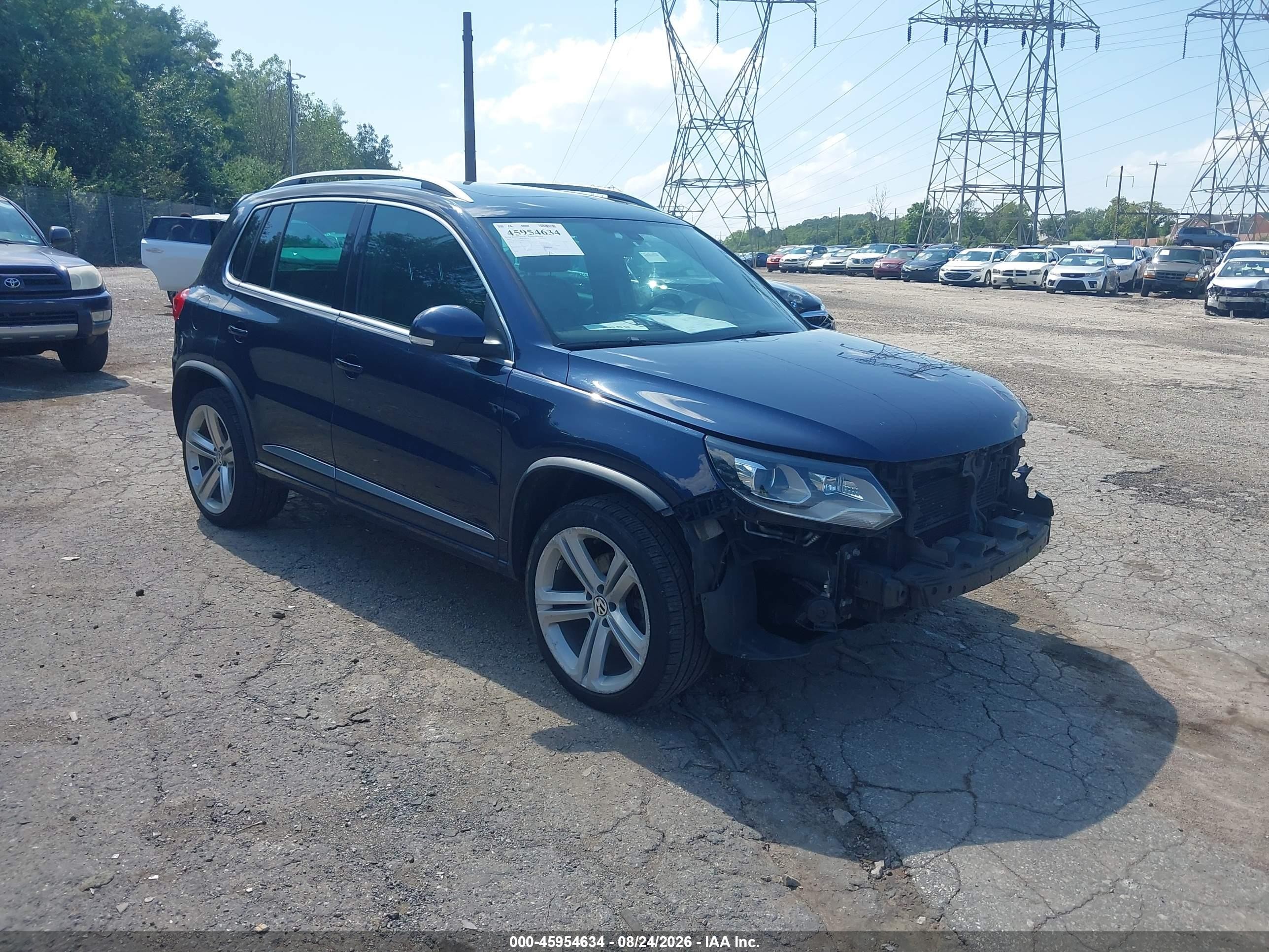 2014 Volkswagen Tiguan R-line Blue vin: WVGBV3AX0EW014472