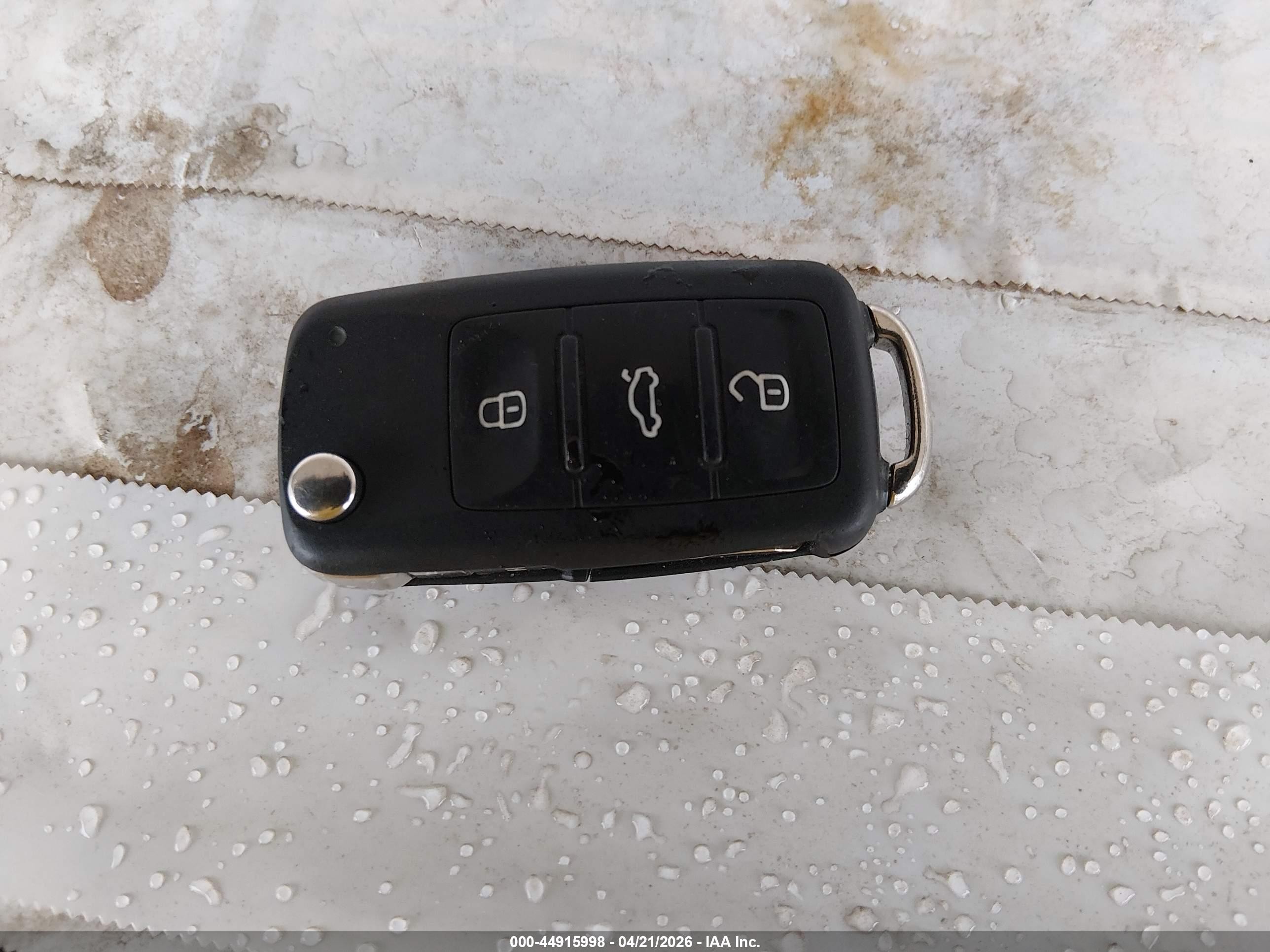 2014 Volkswagen Tiguan R-line Gray vin: WVGBV3AX0EW045236