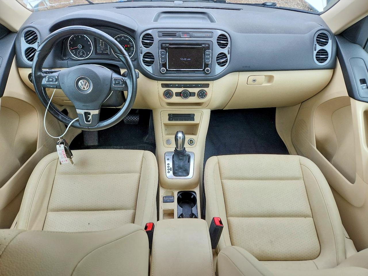 2014 Volkswagen Tiguan S White vin: WVGBV3AX0EW539435