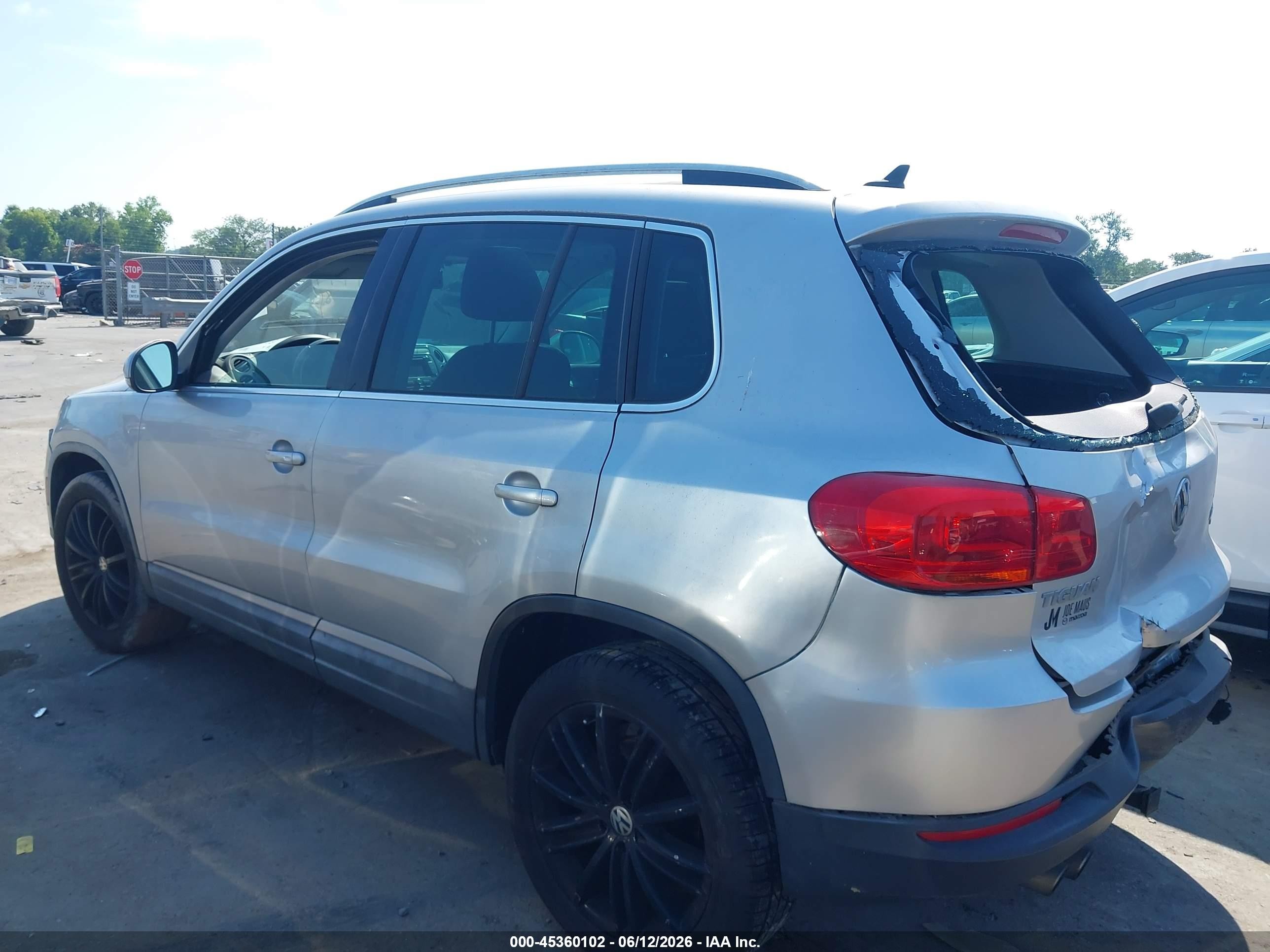 2014 Volkswagen Tiguan Sel Silver vin: WVGBV3AX0EW540858