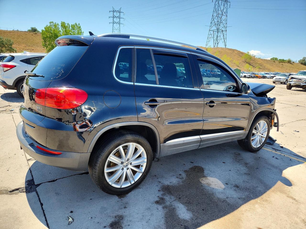 2014 Volkswagen Tiguan S Black vin: WVGBV3AX0EW562780