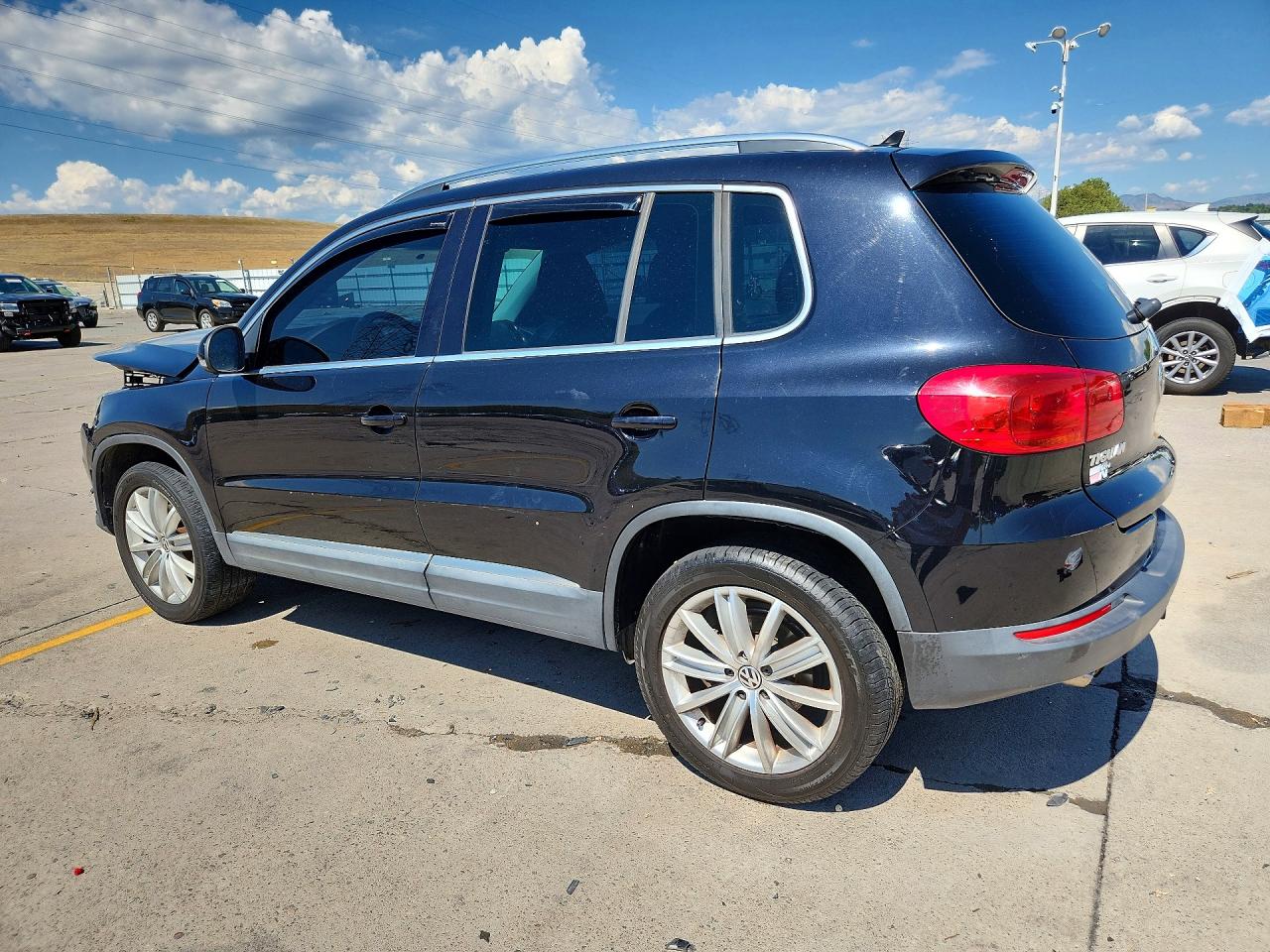 2014 Volkswagen Tiguan S Black vin: WVGBV3AX0EW562780