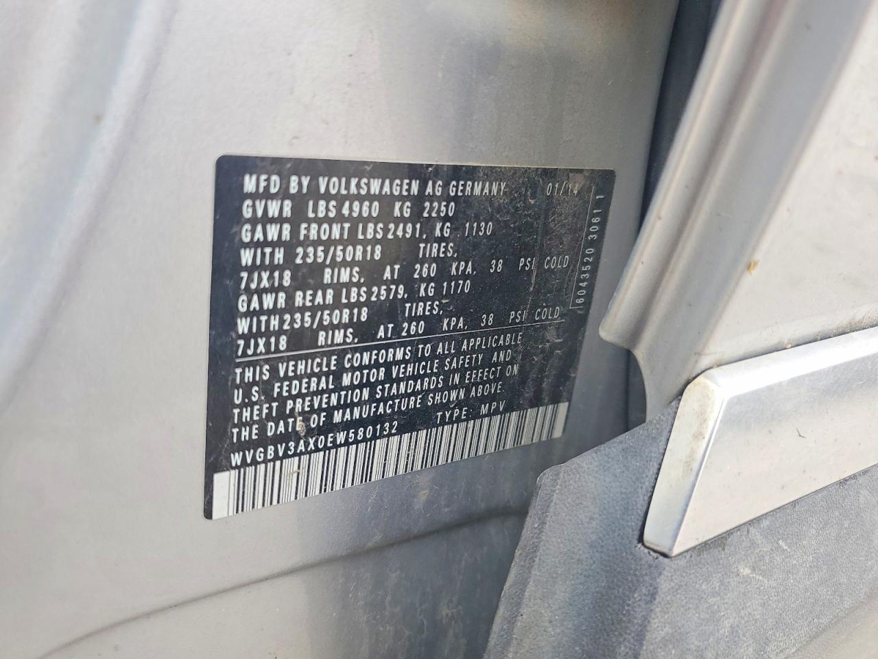 2014 Volkswagen Tiguan S Silver vin: WVGBV3AX0EW580132