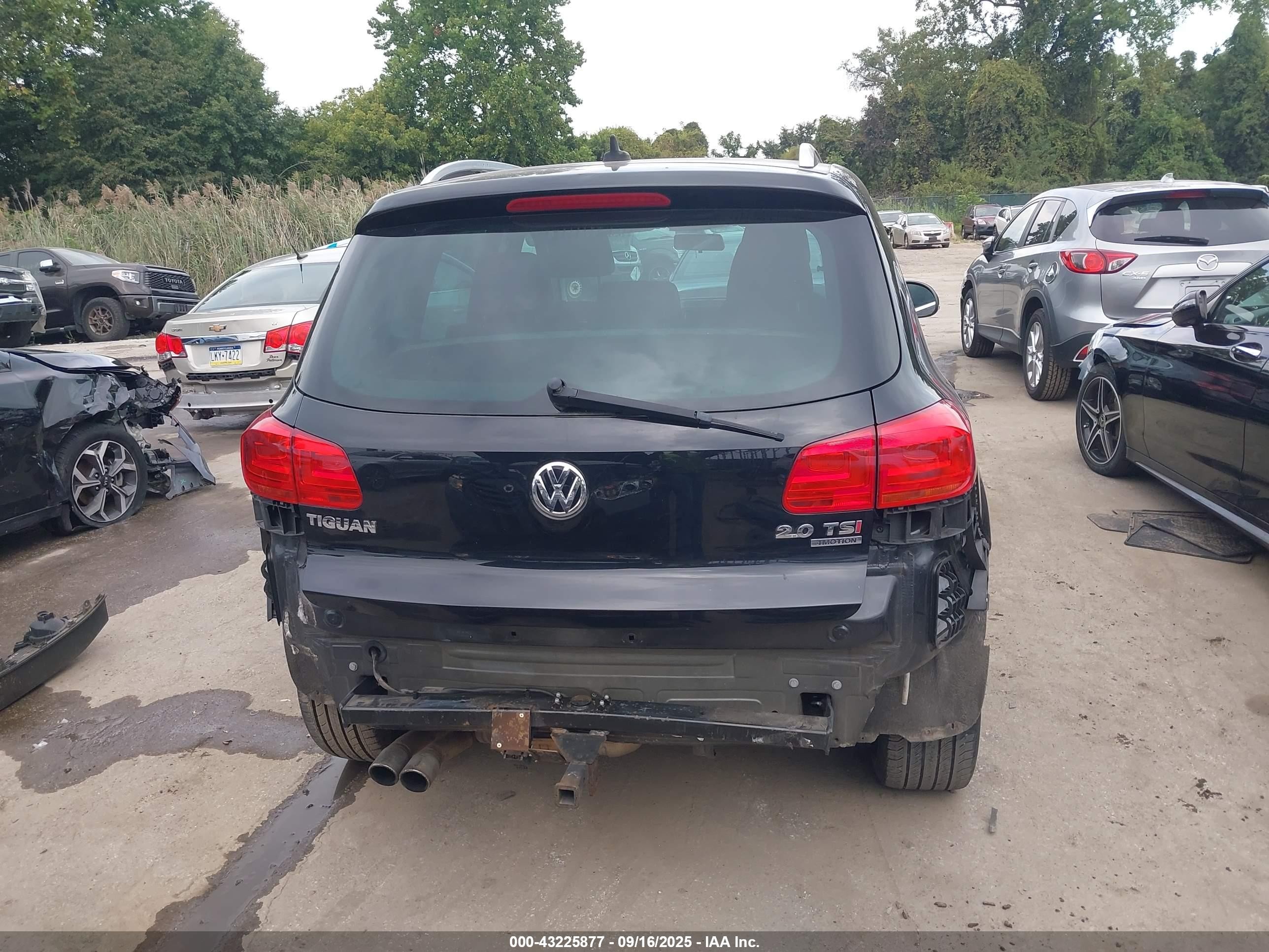 2014 Volkswagen Tiguan Sel Black vin: WVGBV3AX0EW601416