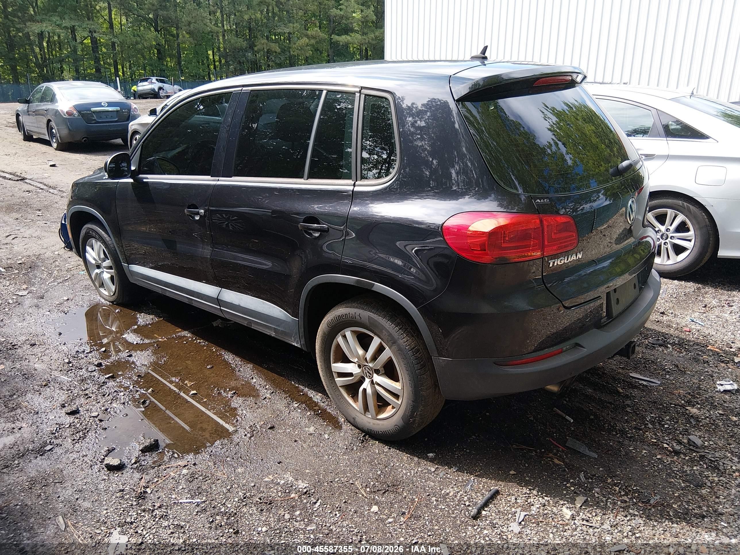 2014 Volkswagen Tiguan S Black vin: WVGBV3AX0EW614957