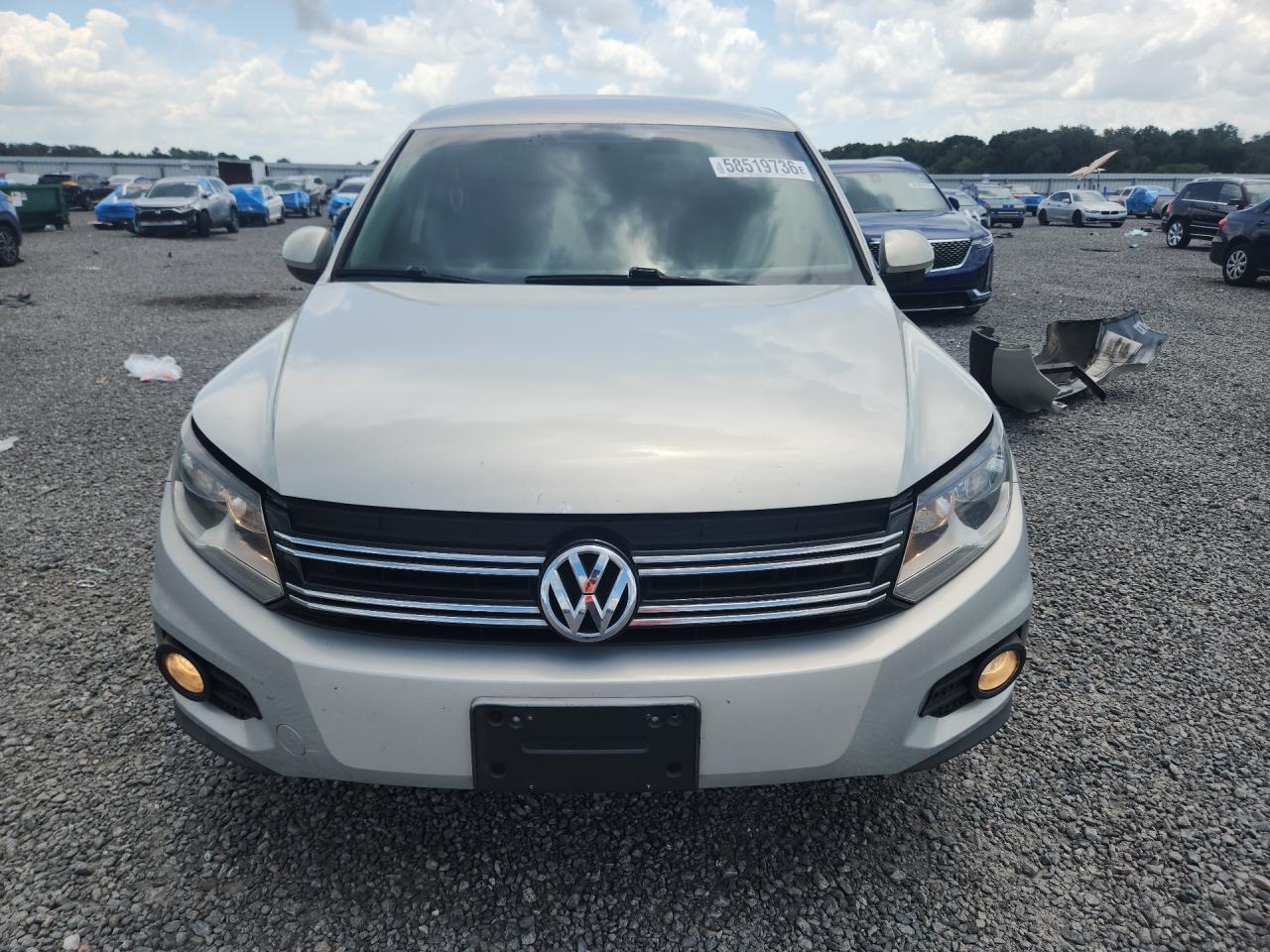 2014 Volkswagen Tiguan S Silver vin: WVGBV3AX1EW527598