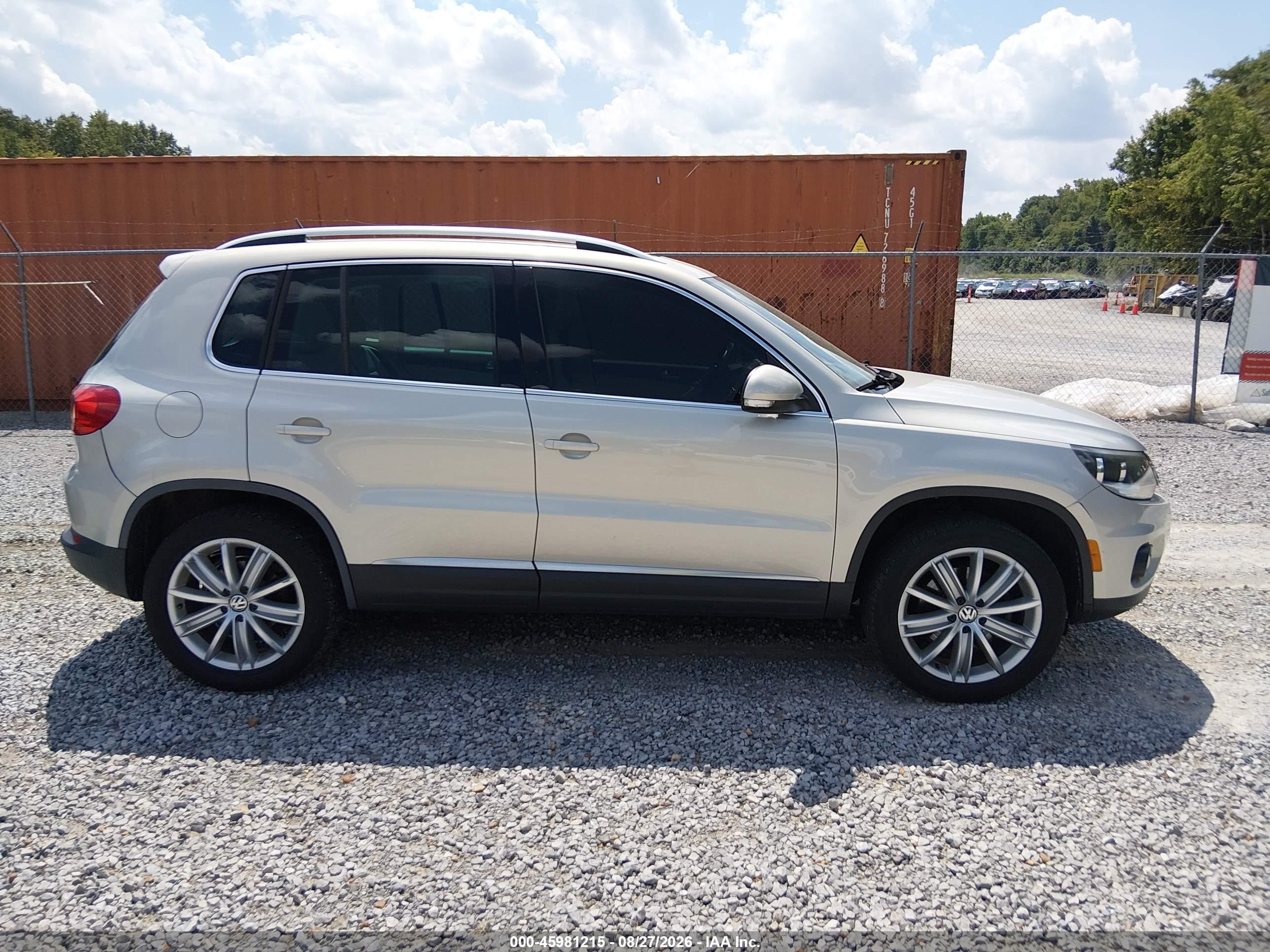 2014 Volkswagen Tiguan Sel Gray vin: WVGBV3AX1EW556020