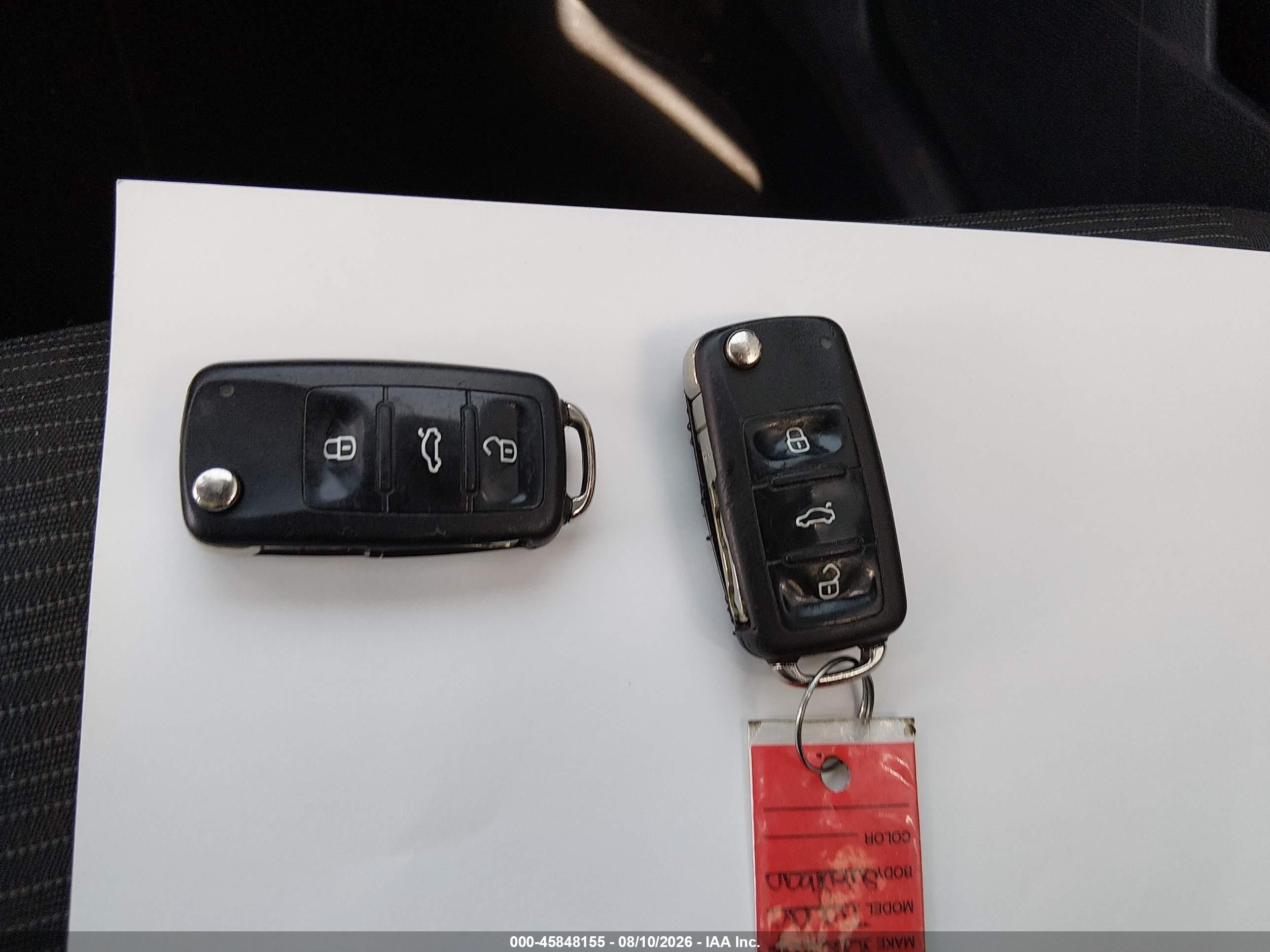 2013 Volkswagen Tiguan S Белый vin: WVGBV3AX2DW068614