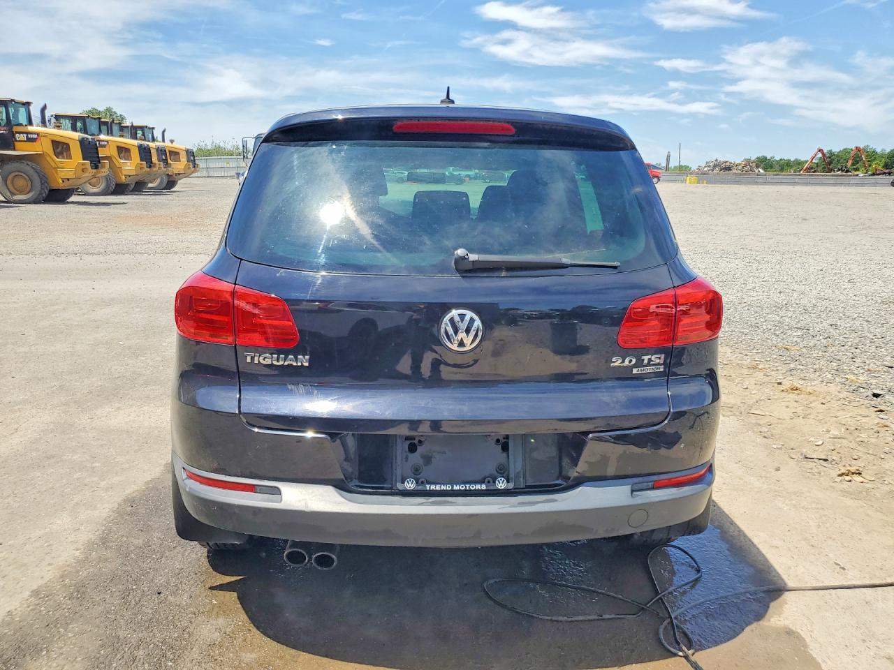 2013 Volkswagen Tiguan S Черный vin: WVGBV3AX2DW597397