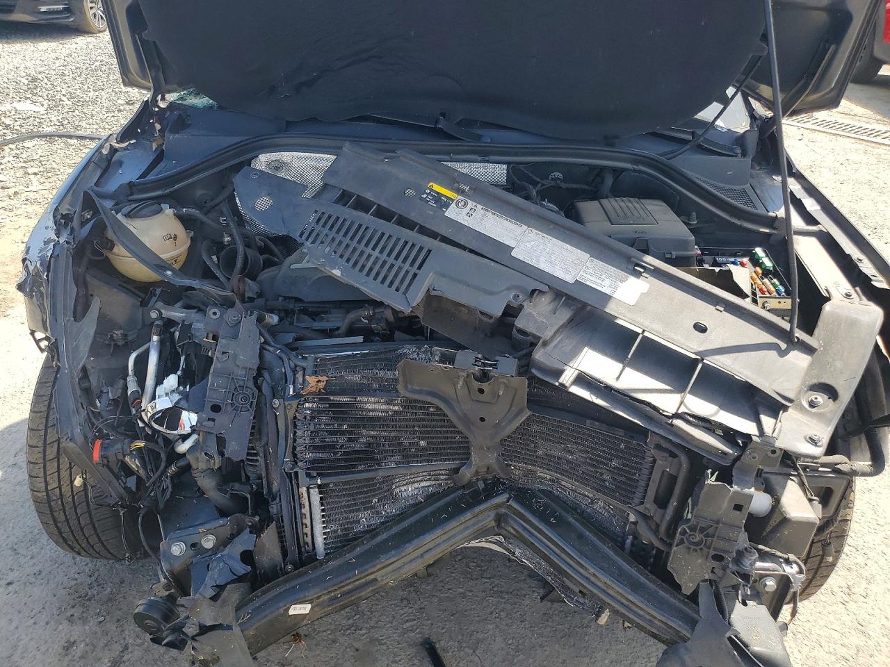 2013 Volkswagen Tiguan S Черный vin: WVGBV3AX2DW597397