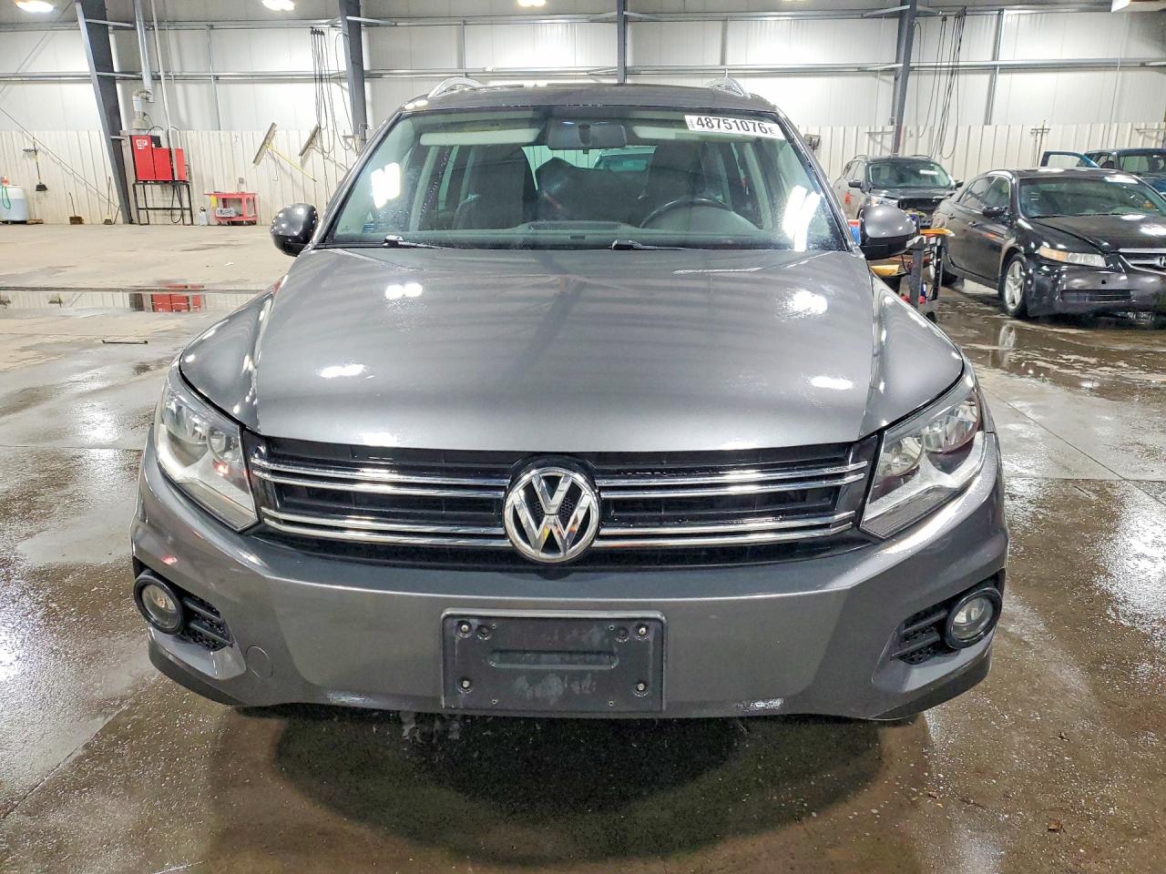 2013 Volkswagen Tiguan S Gray vin: WVGBV3AX2DW607748