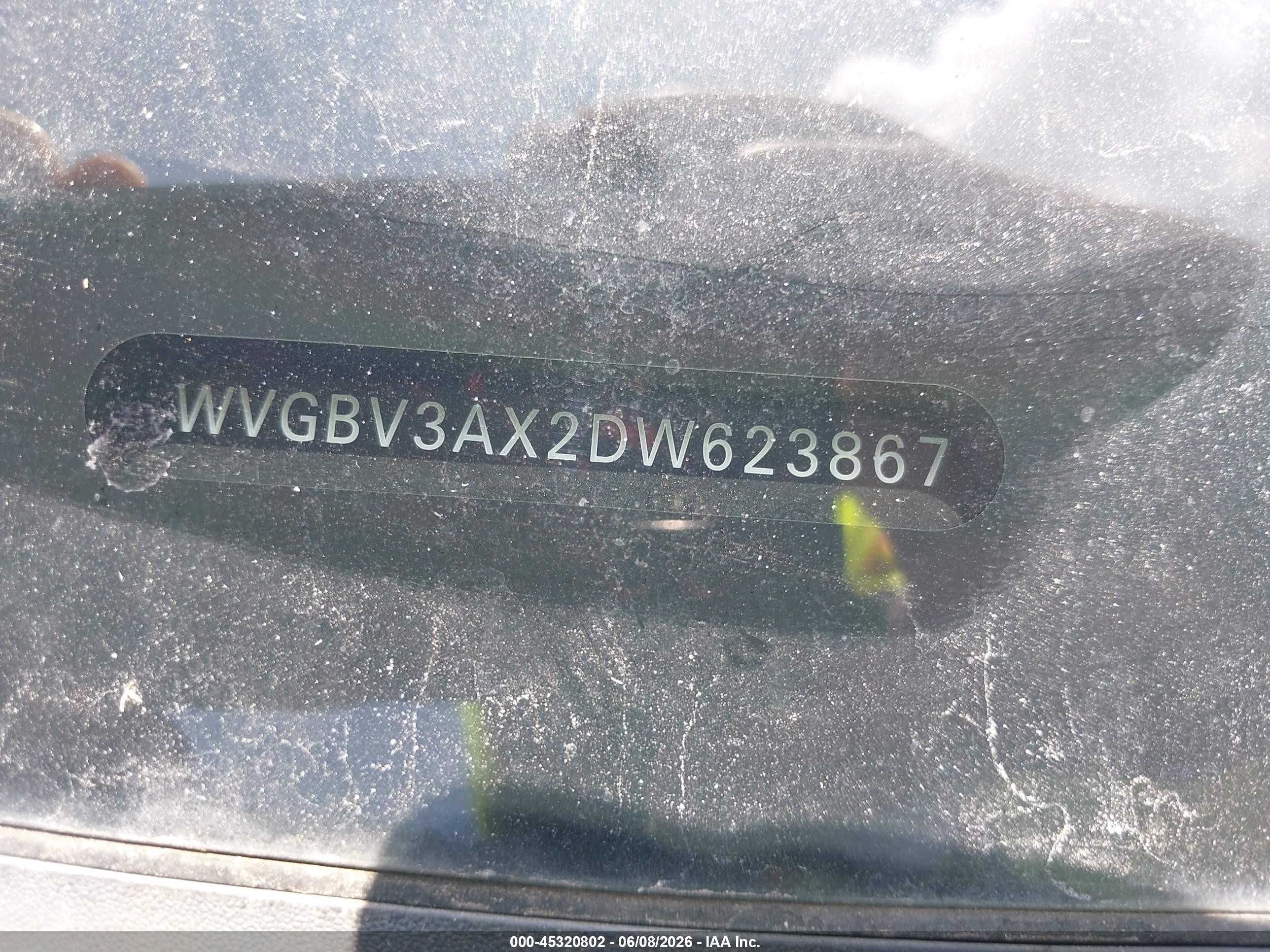 2013 Volkswagen Tiguan Se Серый vin: WVGBV3AX2DW623867