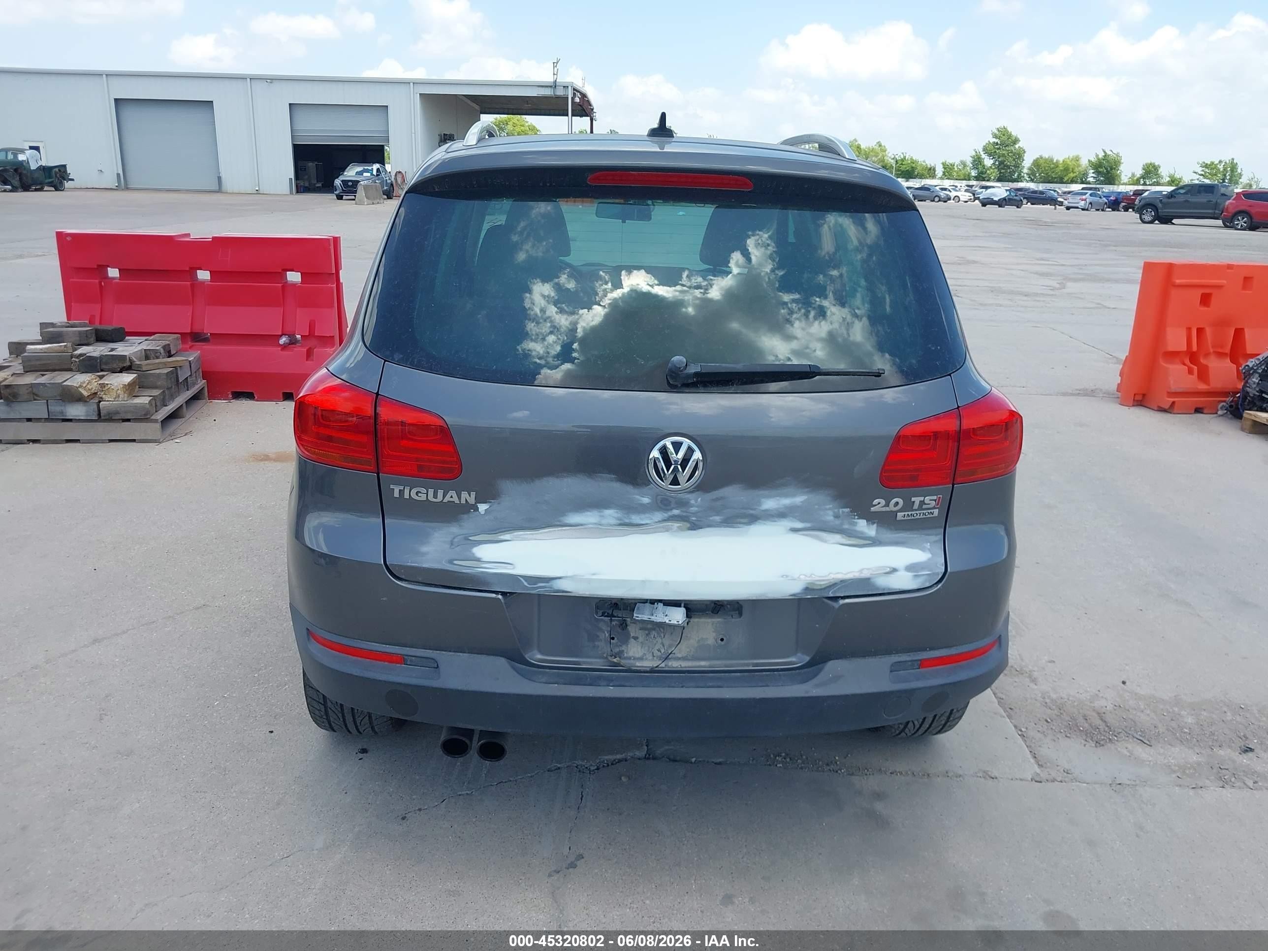 2013 Volkswagen Tiguan Se Серый vin: WVGBV3AX2DW623867