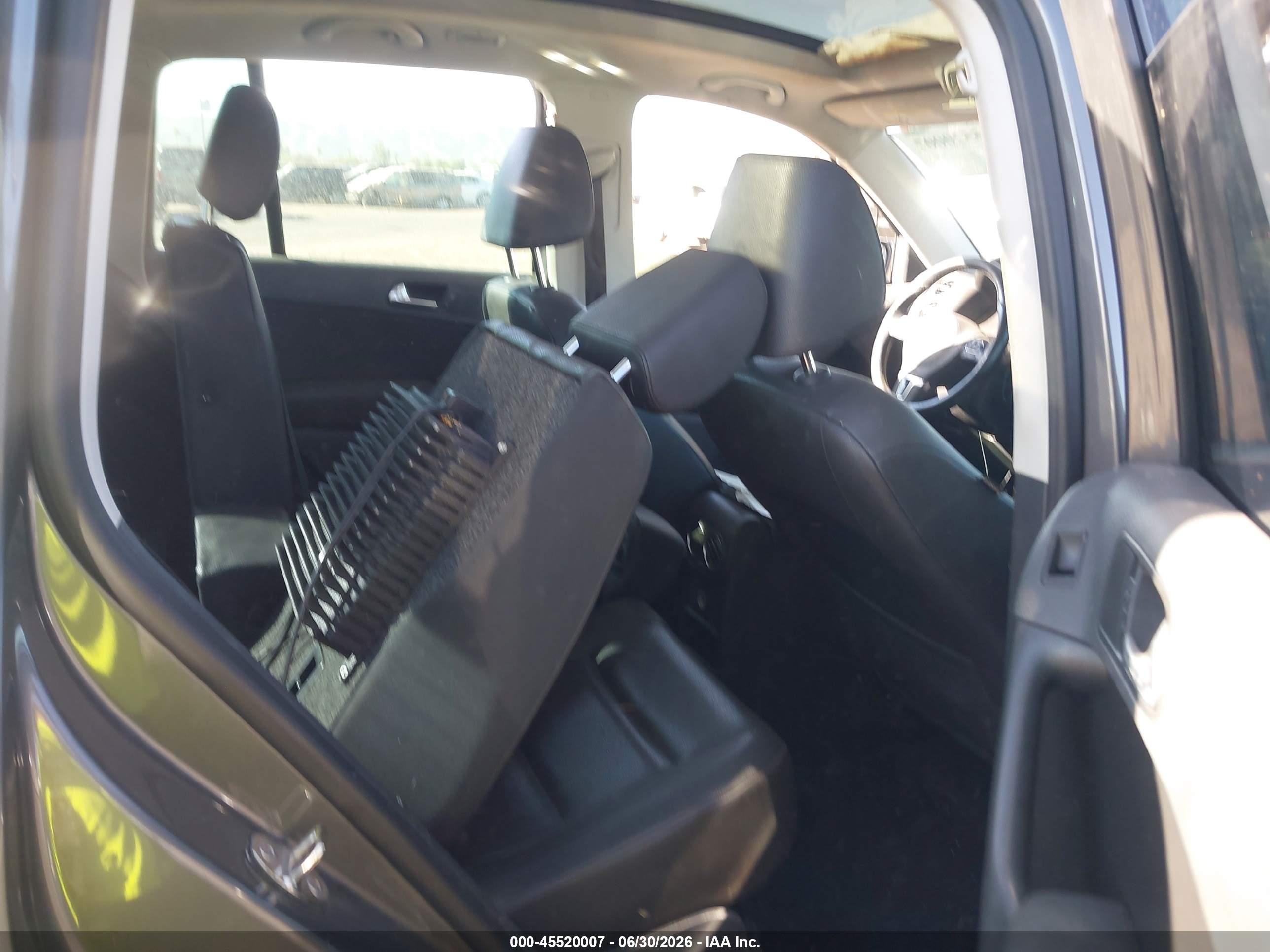2014 Volkswagen Tiguan Sel Gray vin: WVGBV3AX2EW527254