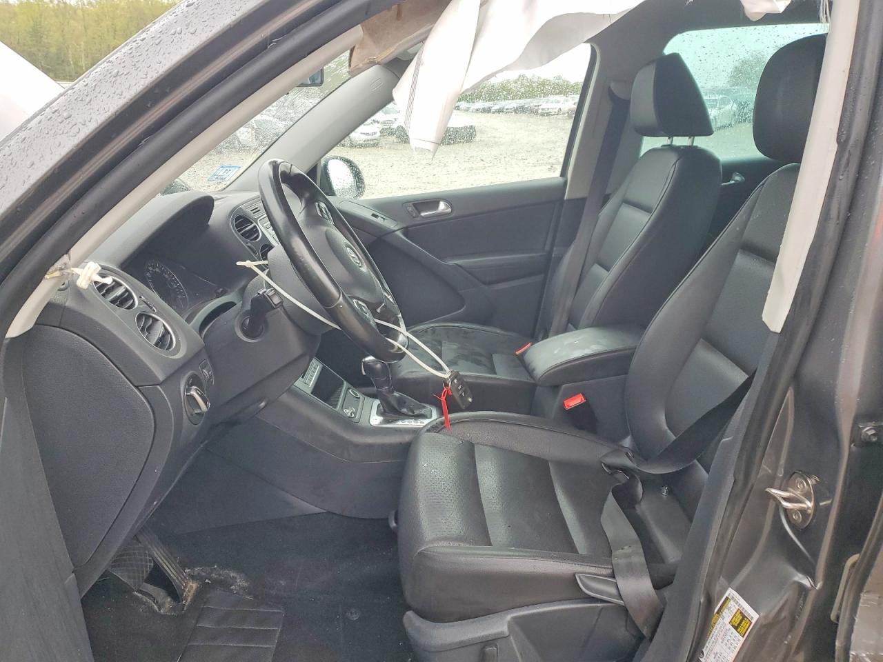 2014 Volkswagen Tiguan S Gray vin: WVGBV3AX2EW535242