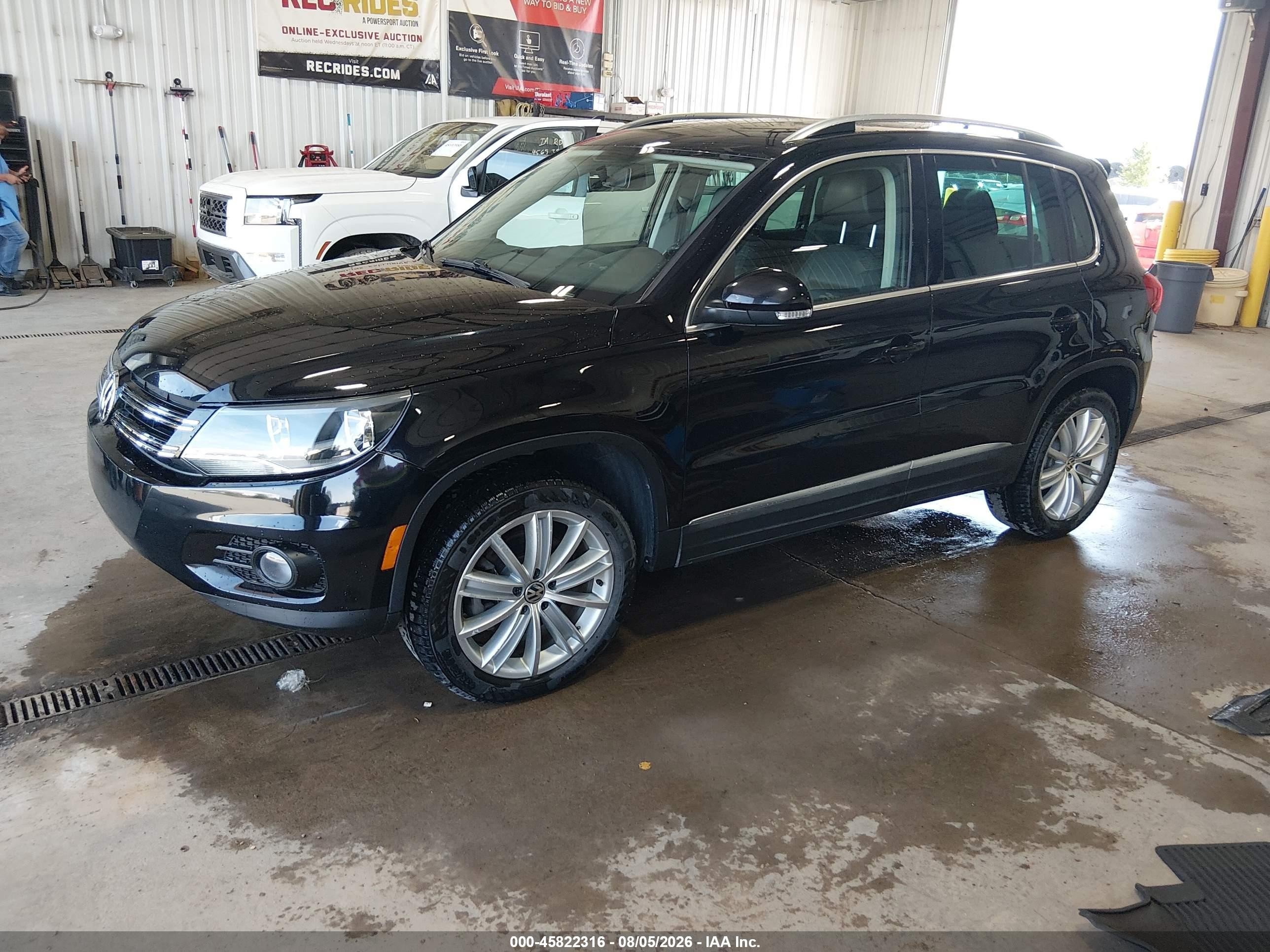 2014 Volkswagen Tiguan Se Черный vin: WVGBV3AX2EW568984