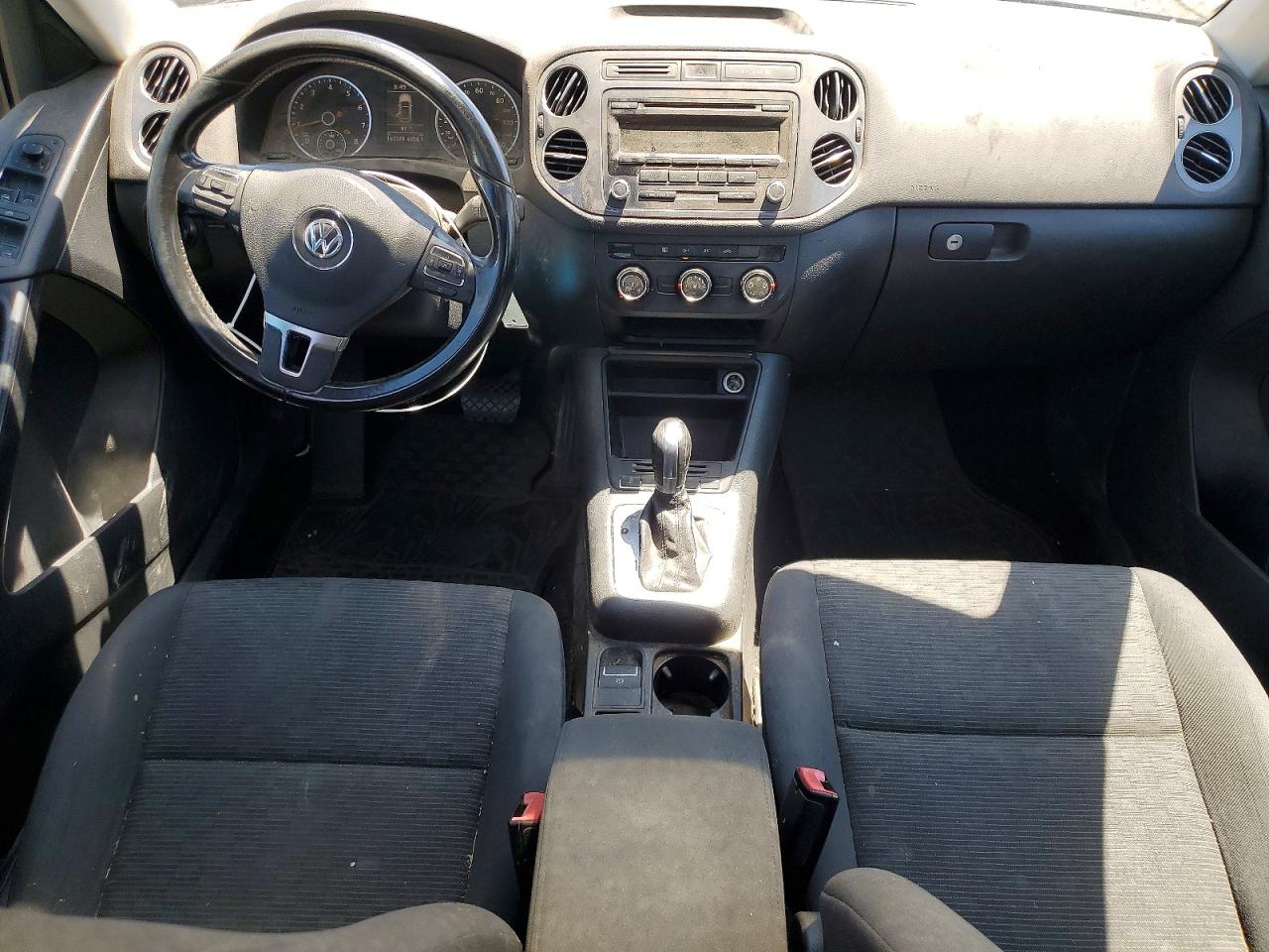 2013 Volkswagen Tiguan S Gray vin: WVGBV3AX3DW605524