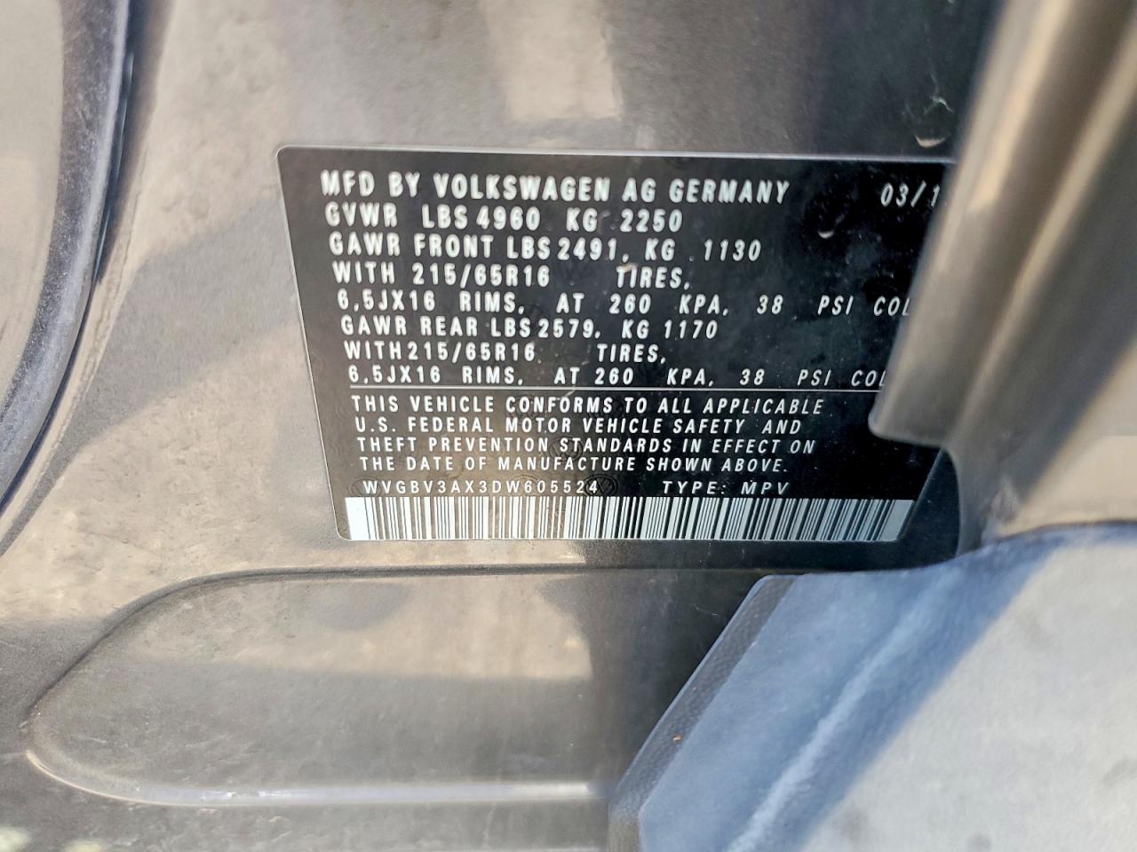 2013 Volkswagen Tiguan S Gray vin: WVGBV3AX3DW605524
