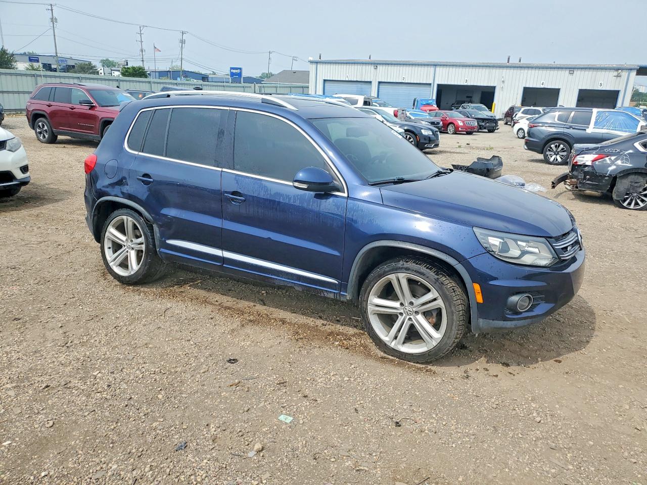 2014 Volkswagen Tiguan S Blue vin: WVGBV3AX3EW044064