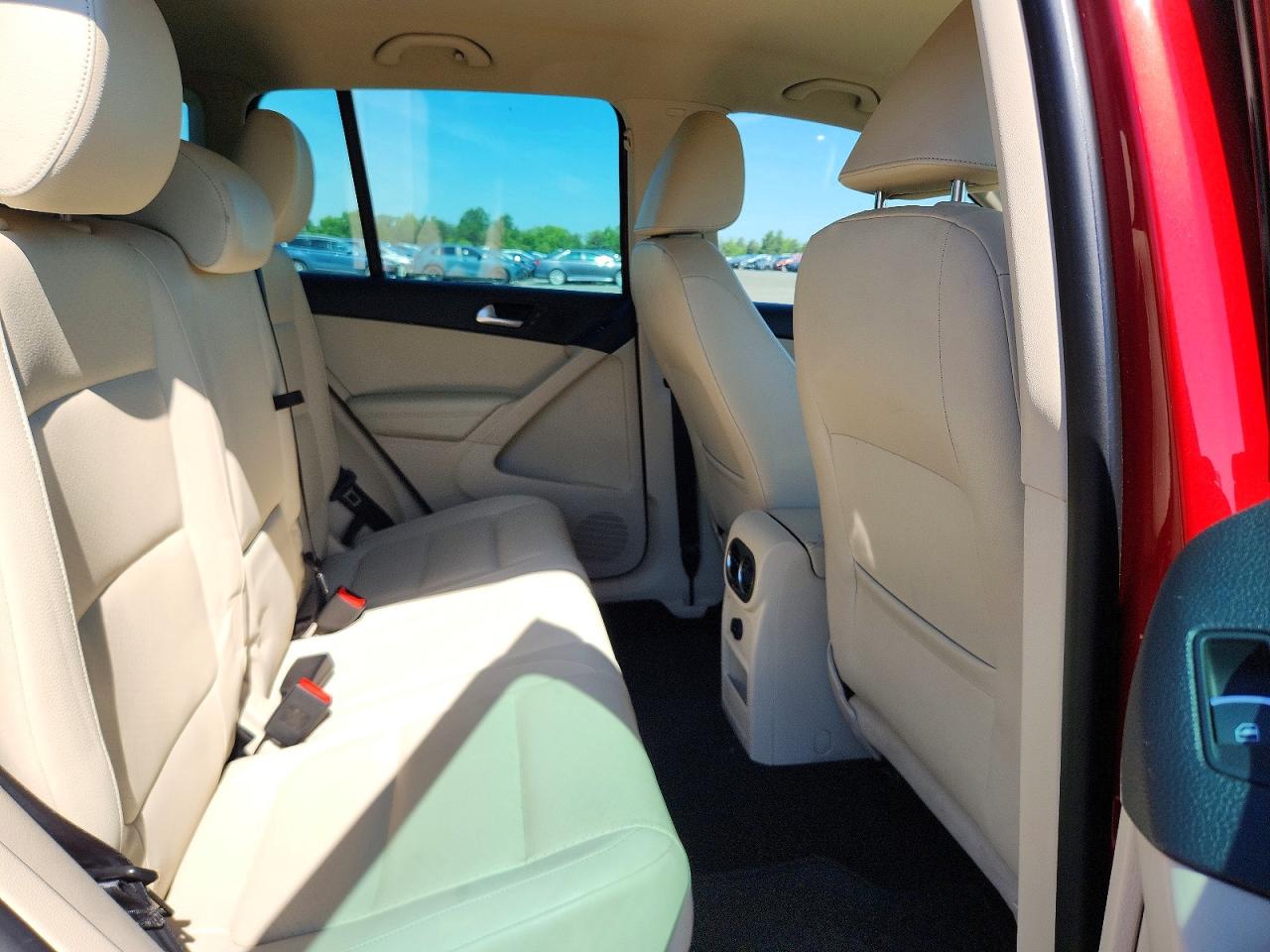 2014 Volkswagen Tiguan S Maroon vin: WVGBV3AX3EW059809