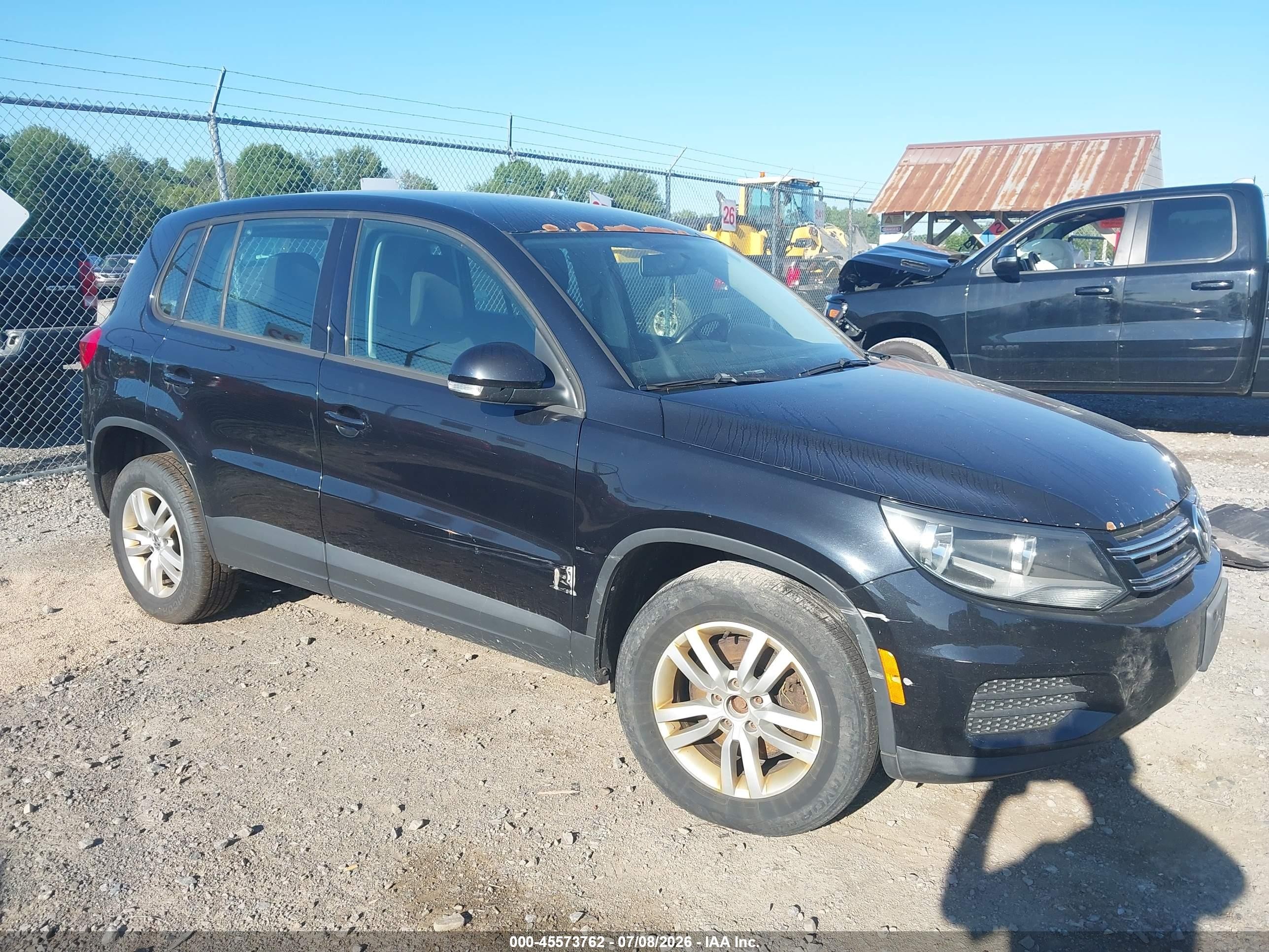 2014 Volkswagen Tiguan S Black vin: WVGBV3AX3EW506218