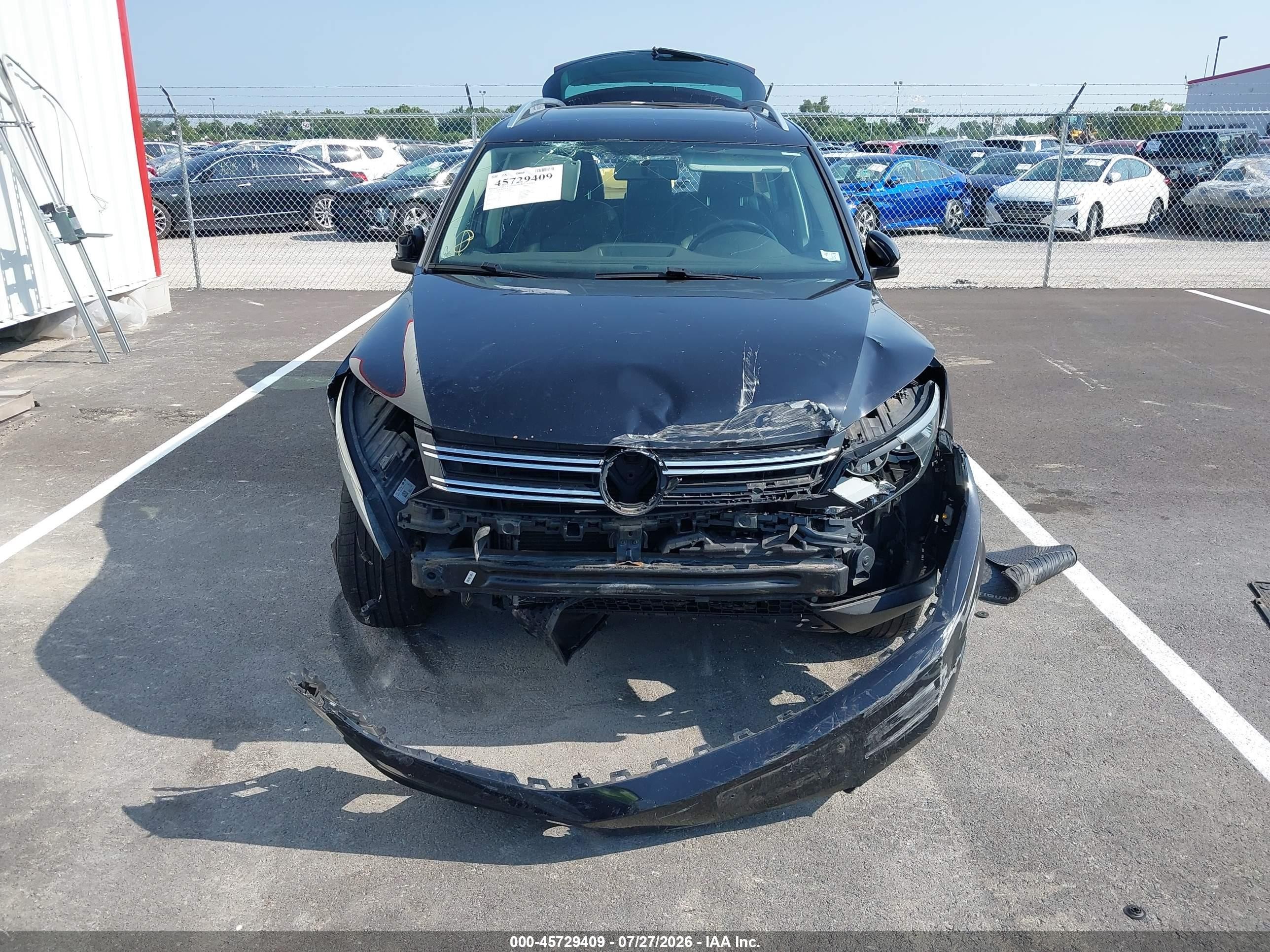 2014 Volkswagen Tiguan Sel Black vin: WVGBV3AX3EW542488