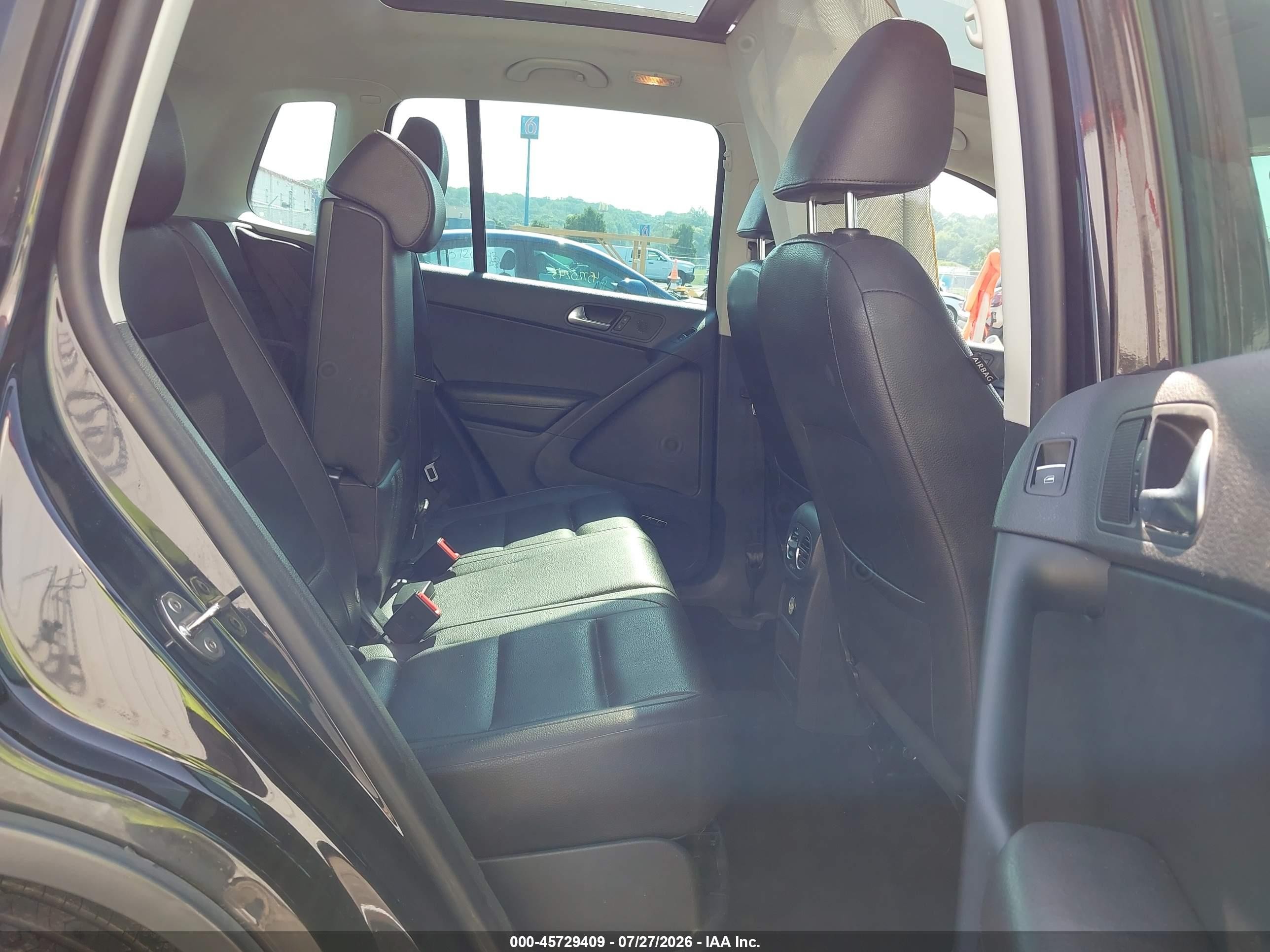 2014 Volkswagen Tiguan Sel Black vin: WVGBV3AX3EW542488